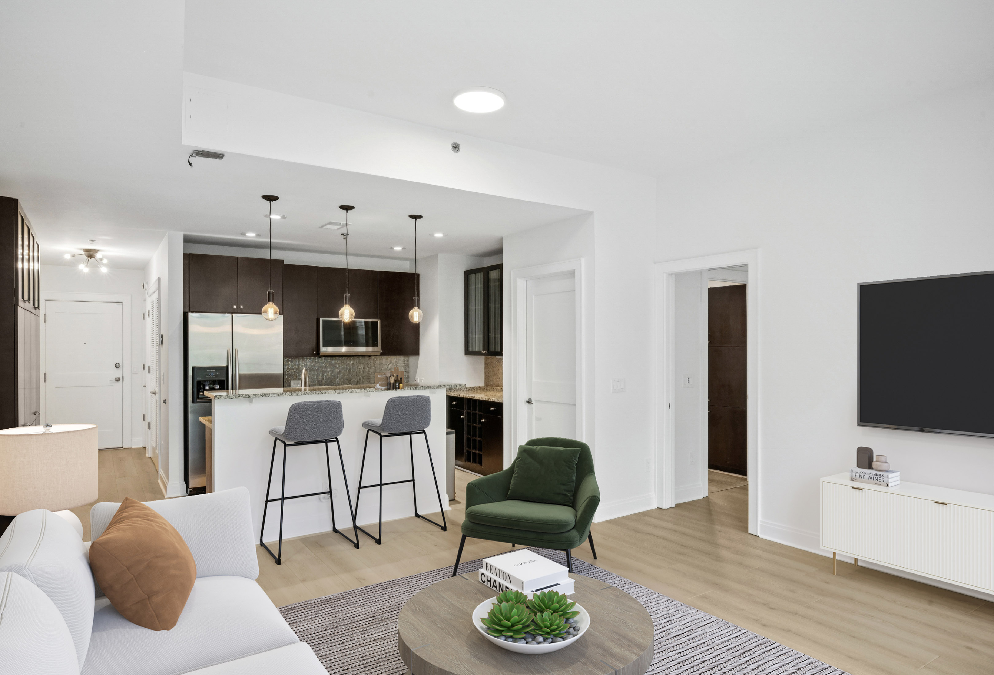  Large One Bedroom Condo in Fantastic Midtown Location - 物件實景