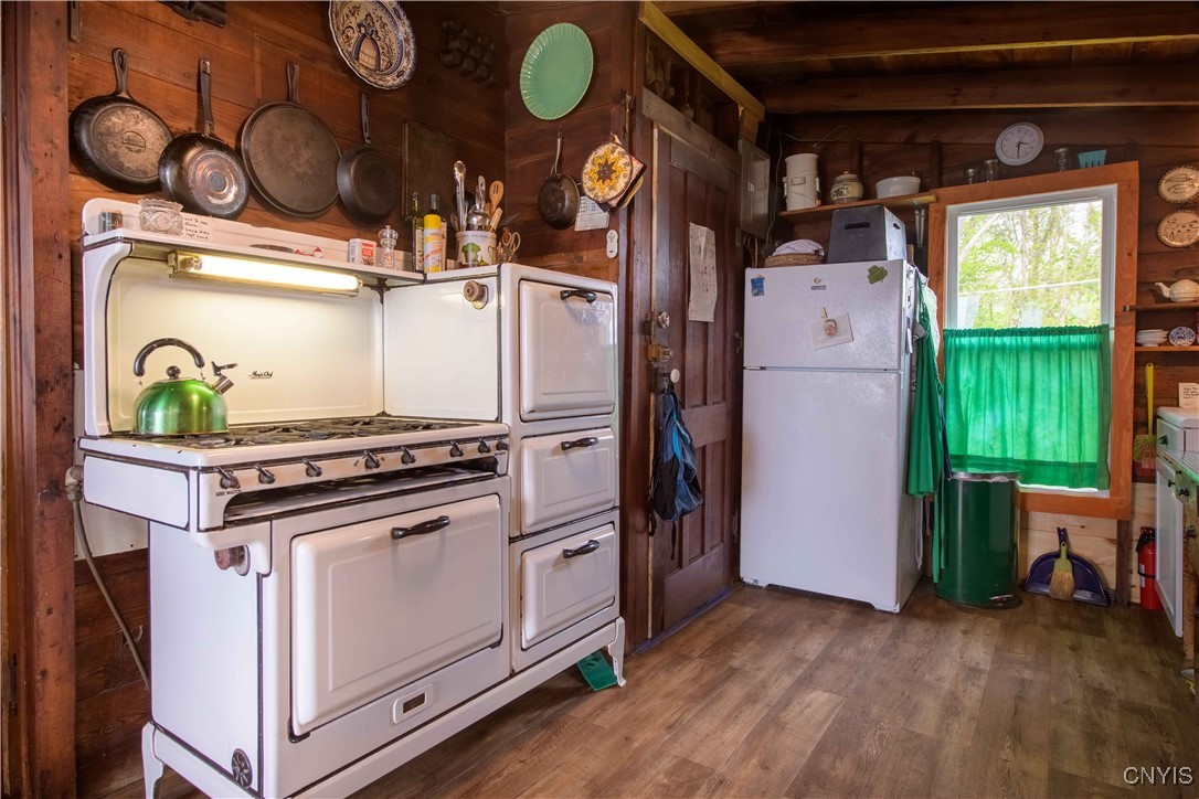 Richland, New York, 13142, United States, 4 Bedrooms Bedrooms, ,2 BathroomsBathrooms,Residential,For Sale,1835829