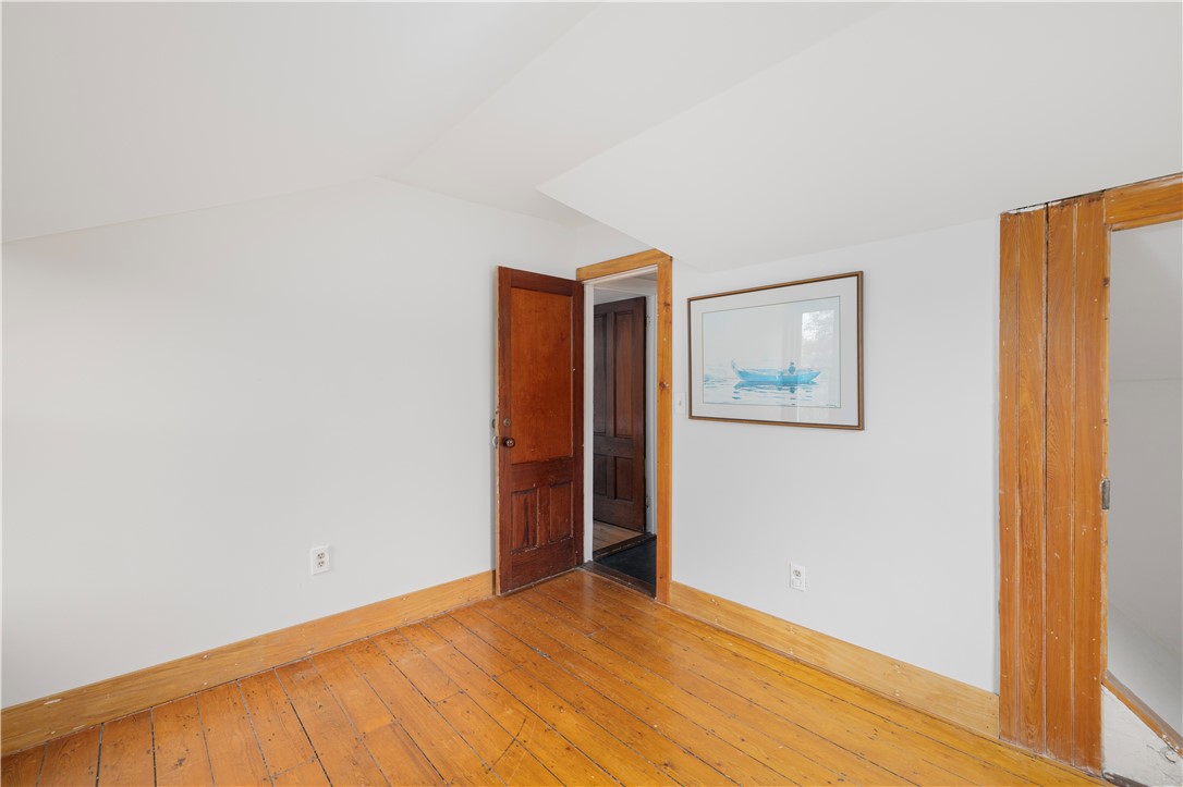 North Kingstown, Rhode Island, 02874, United States, 3 Bedrooms Bedrooms, ,2 BathroomsBathrooms,Residential,For Sale,1895355