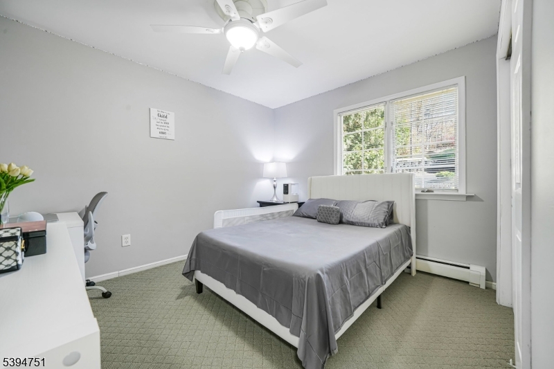 Jefferson Twp., New Jersey, 07849, United States, 3 Bedrooms Bedrooms, ,2 BathroomsBathrooms,Residential,For Sale,1993469