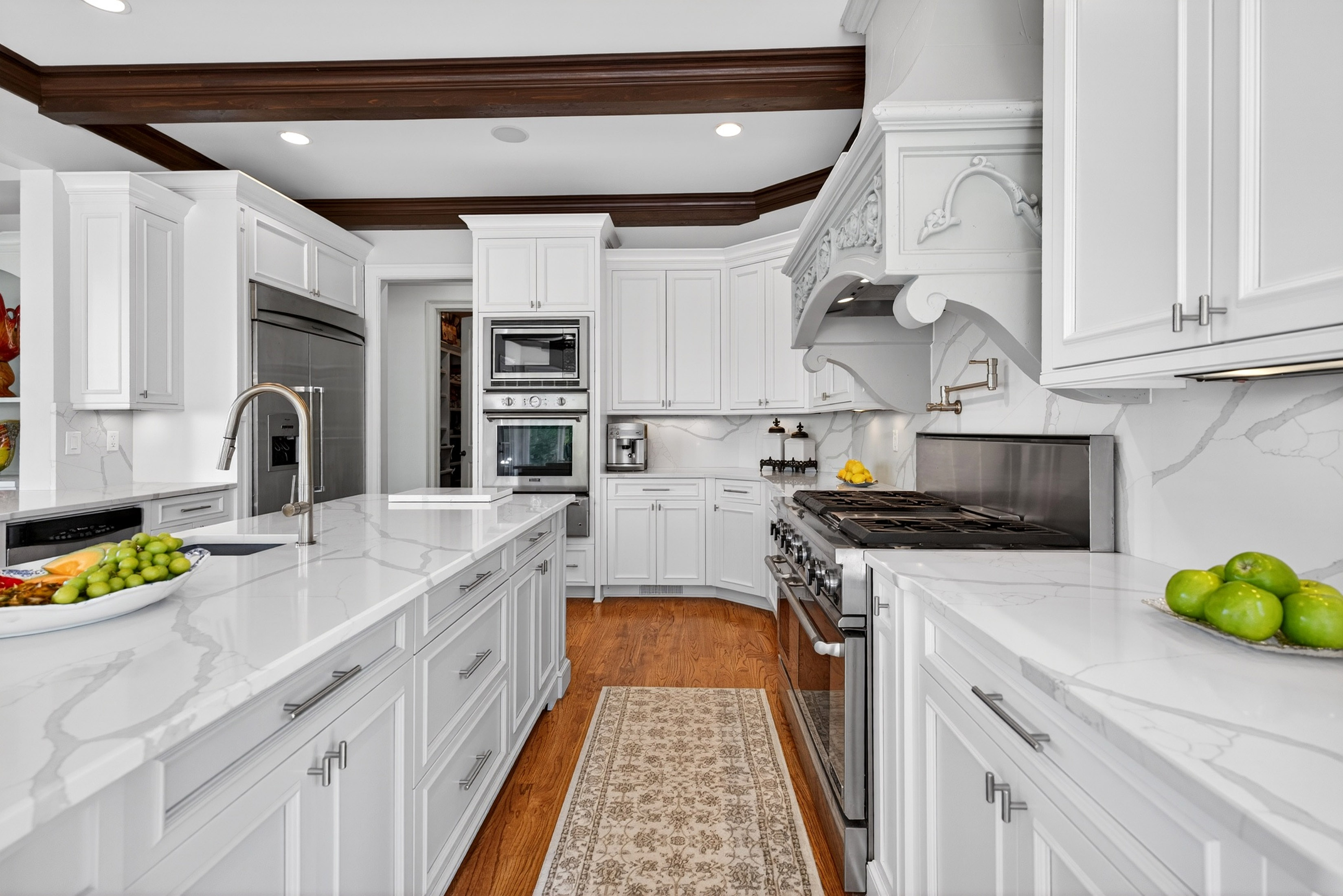  Luxury French Estate with Sweeping Golf Course Views - 物件實景