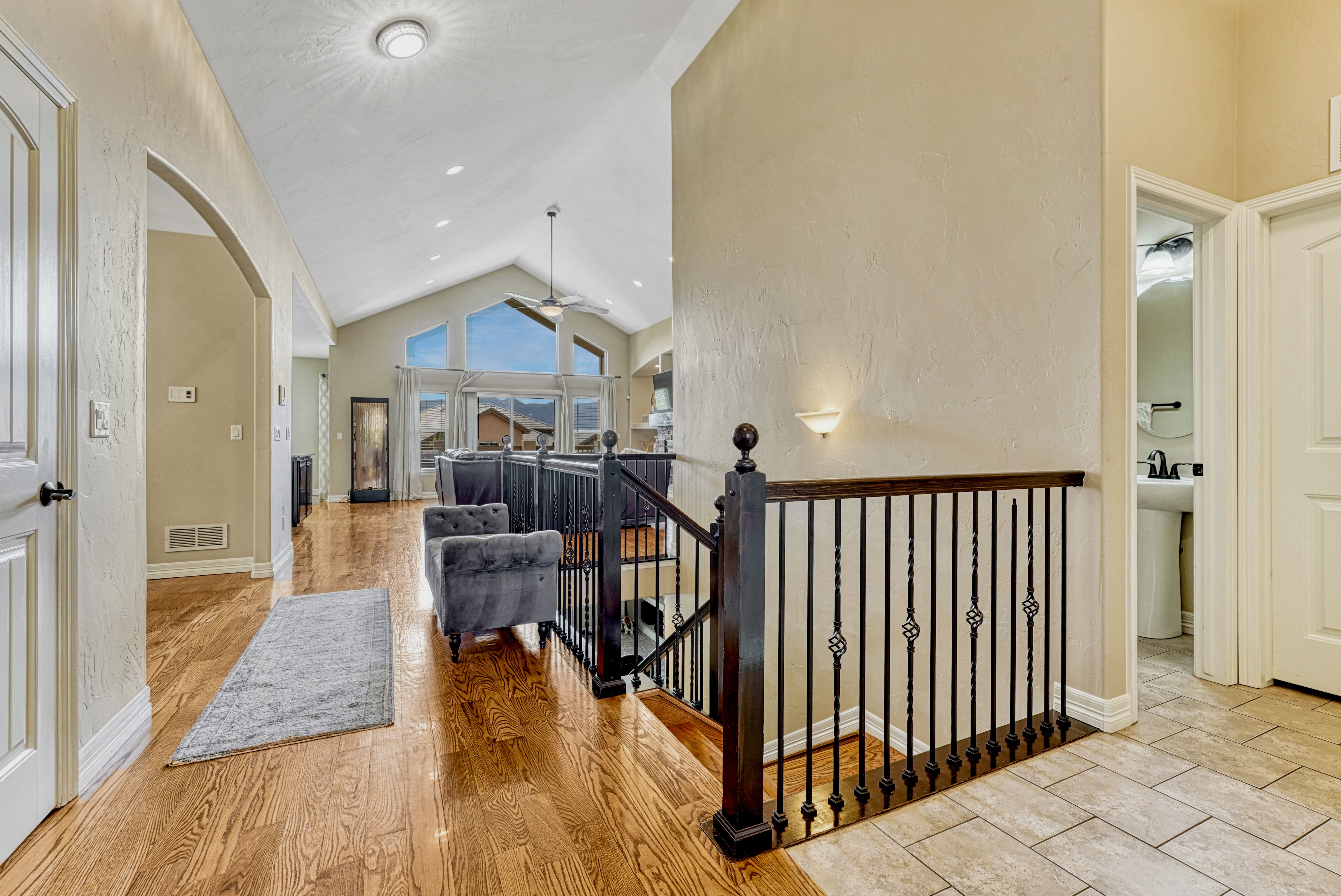  Elevated Living with Unmatched Pikes Peak Views in Flying Horse - 物件實景