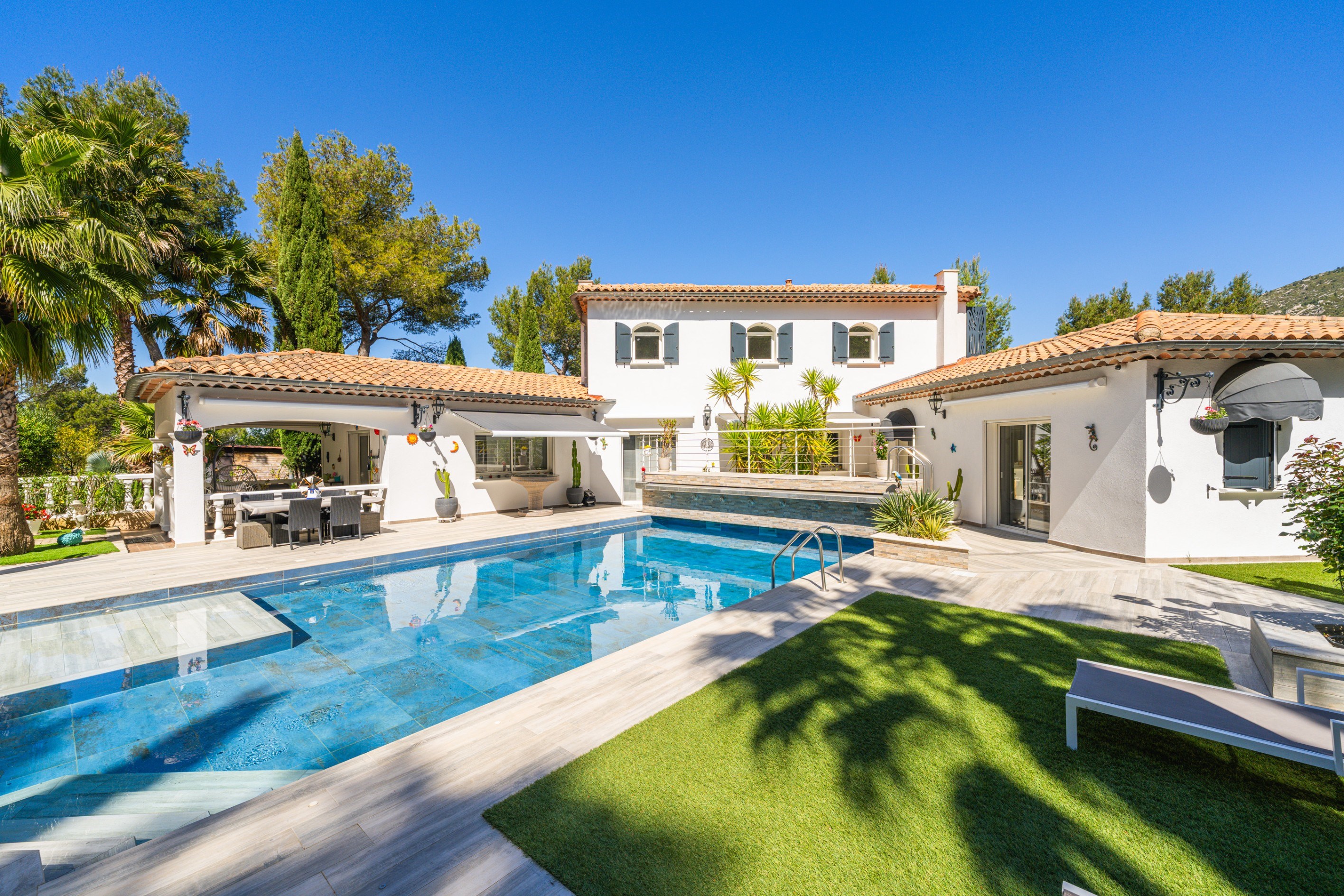  Gémenos – Family Property with Pool and Expansive Garden - 物件實景