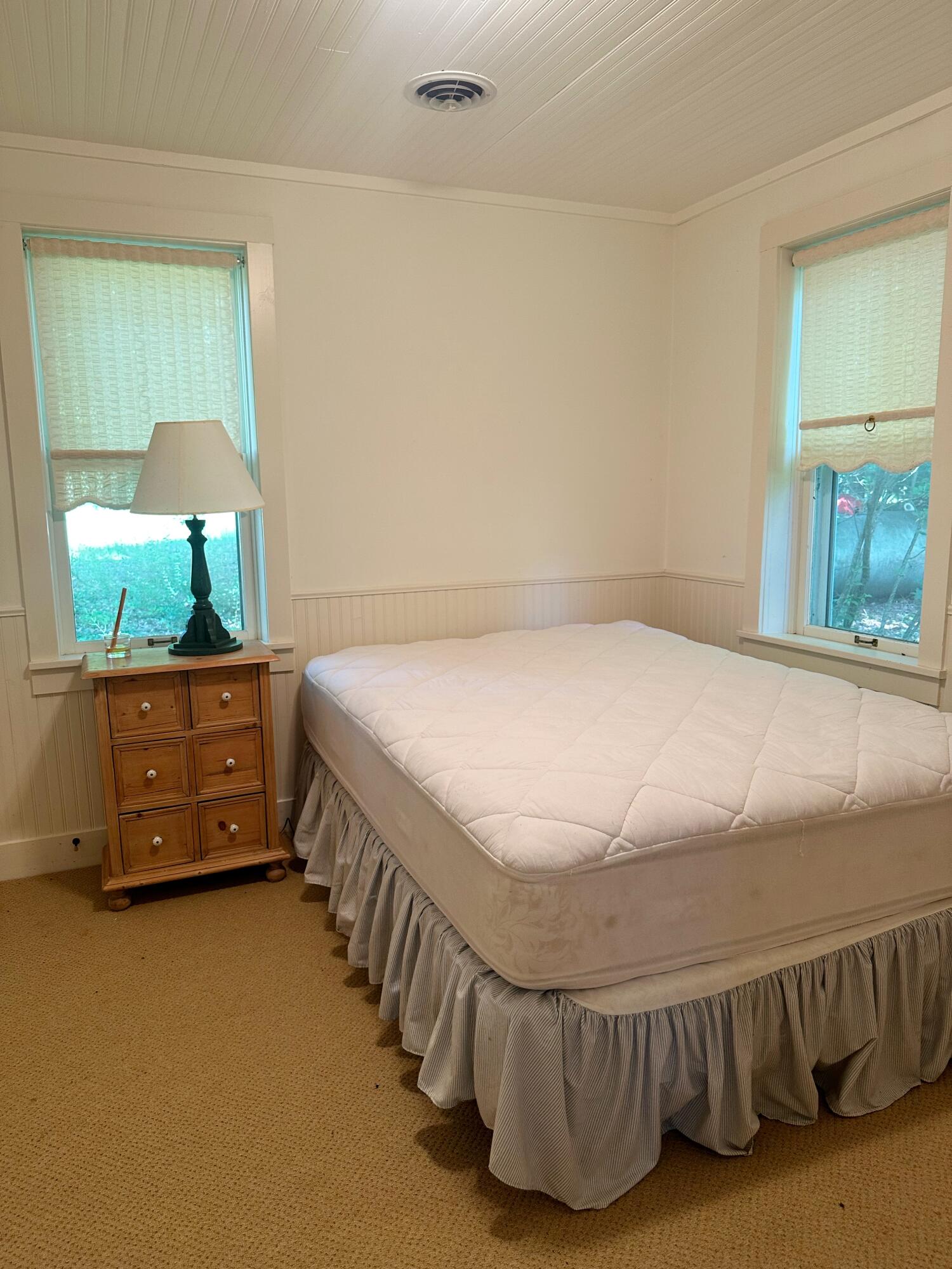 La Porte, Indiana, 46350, United States, 2 Bedrooms Bedrooms, ,Residential,For Sale,1868800