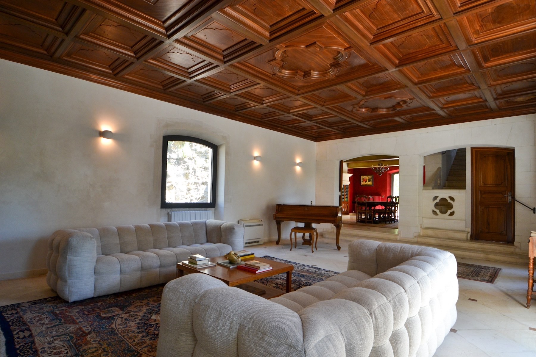  Large Property on 1.5 Hectares with Pool, Just Steps from the Town Center - 物件實景