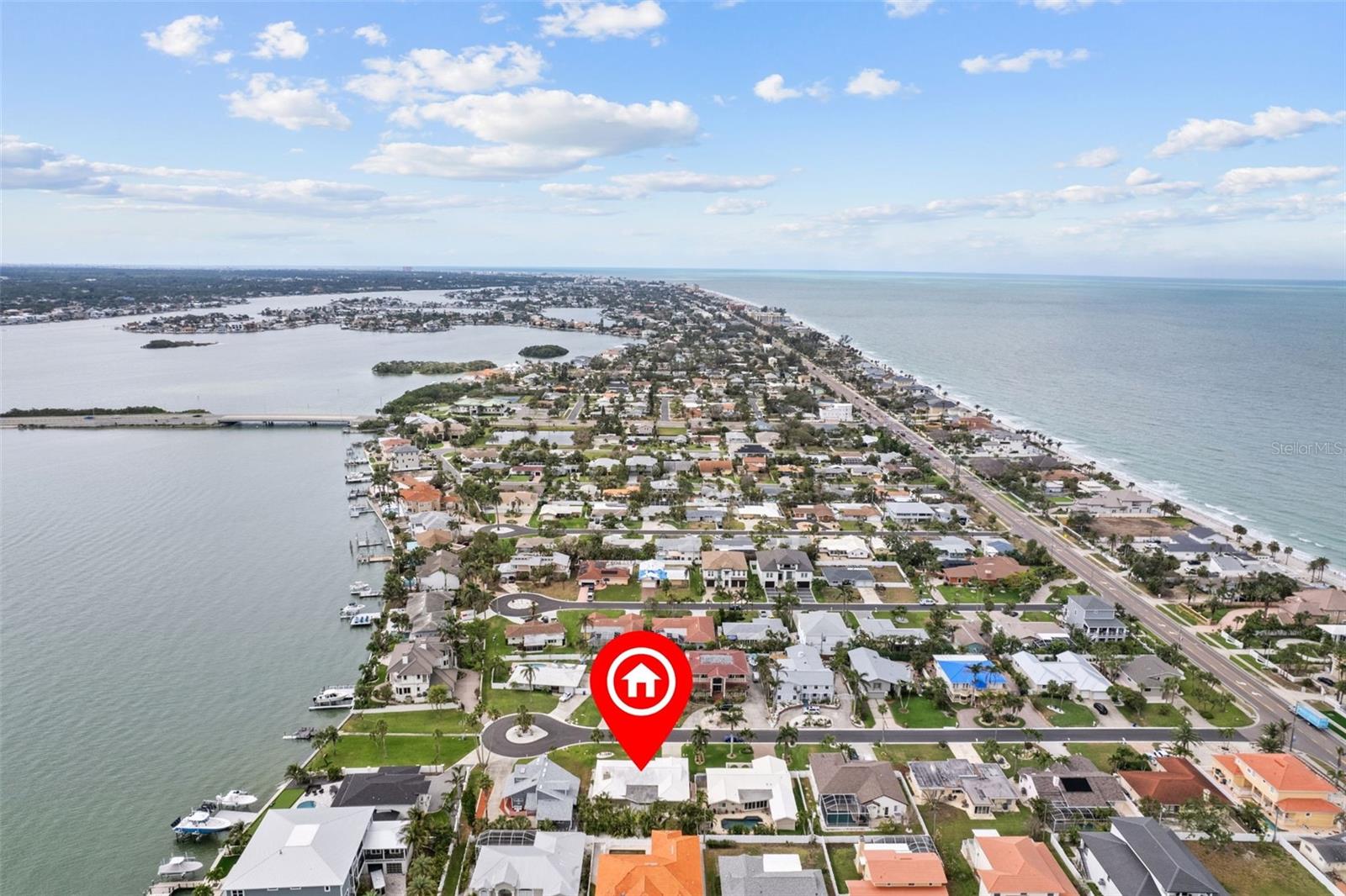 Belleair Beach, Florida, 33786, United States, 2 Bedrooms Bedrooms, ,3 BathroomsBathrooms,Residential,For Sale,1930799