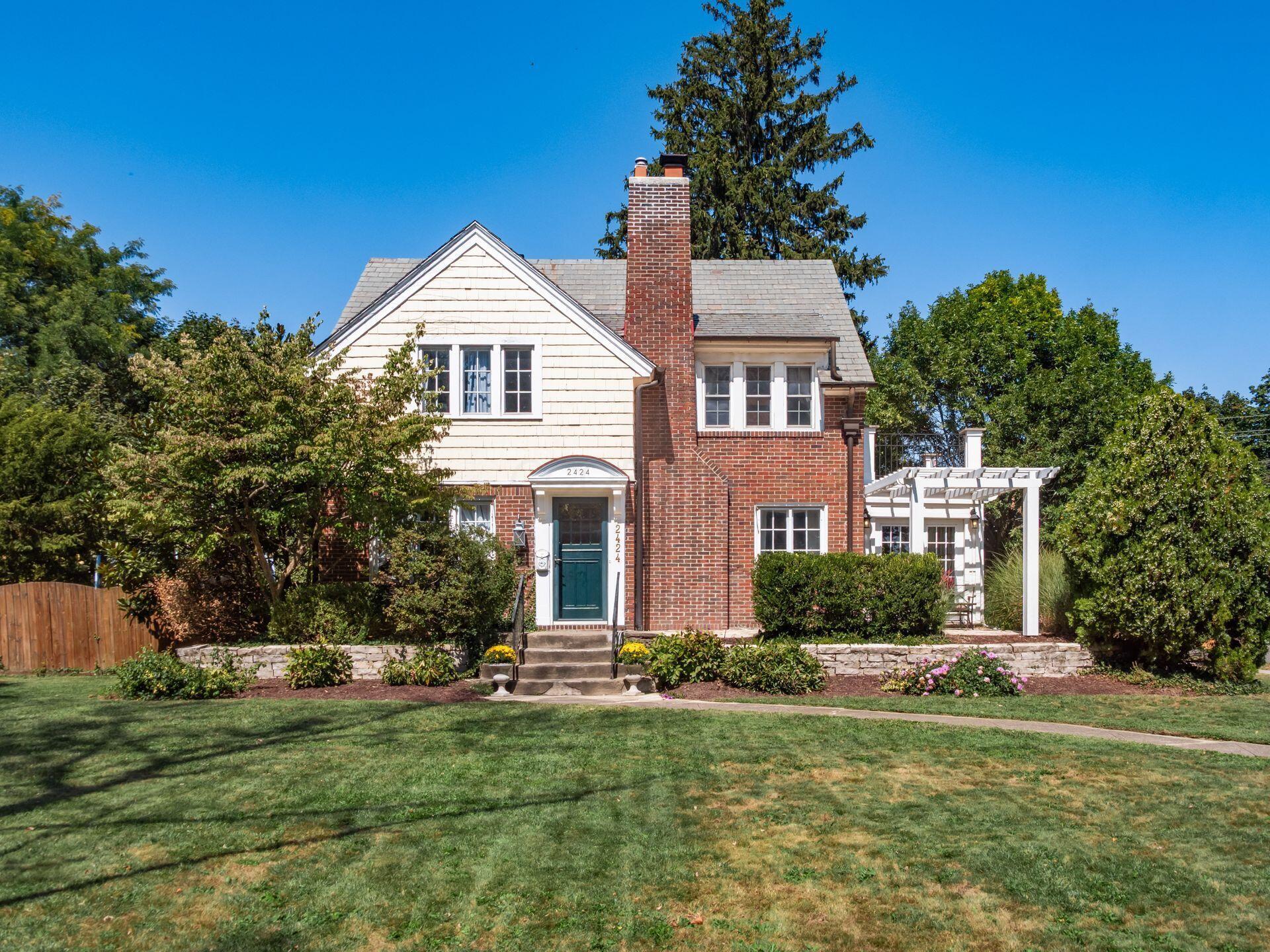 Bexley, Ohio, 43209, United States, 5 Bedrooms Bedrooms, ,2 BathroomsBathrooms,Residential,For Sale,1951090