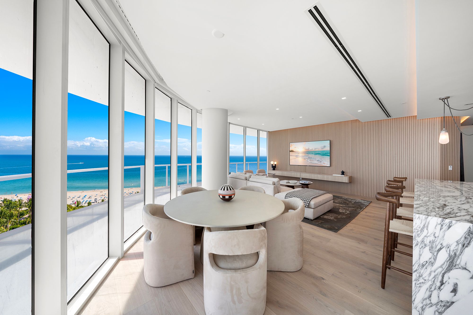  100 S Pointe Dr, Miami Beach, FL, 33139 - 物件實景