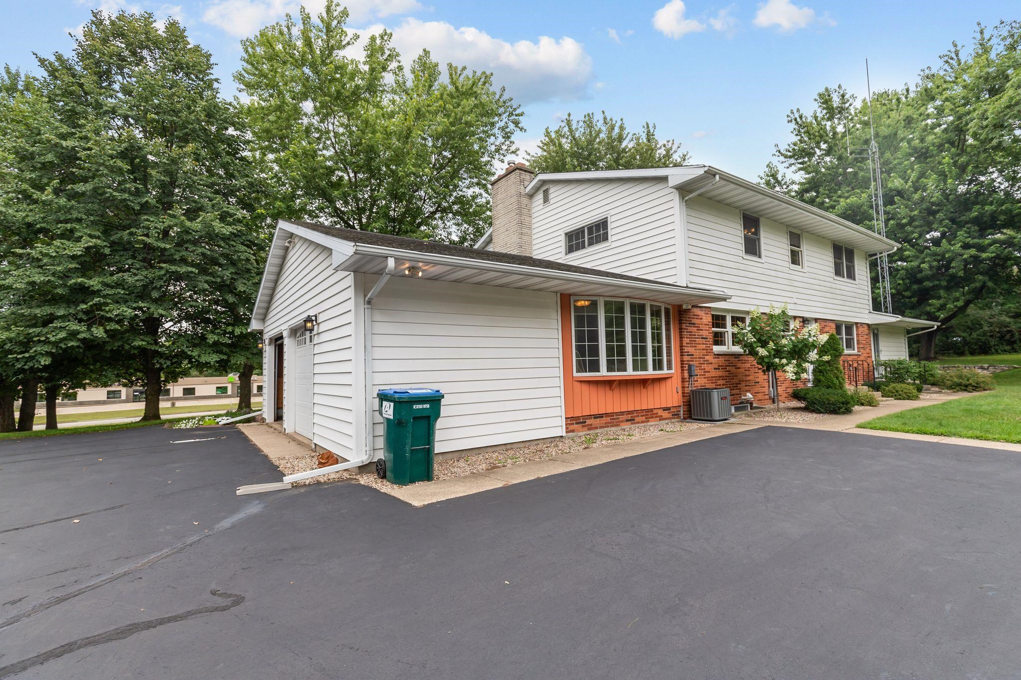 WAUTOMA, Wisconsin, 54982, United States, 4 Bedrooms Bedrooms, ,3 BathroomsBathrooms,Residential,For Sale,1955228