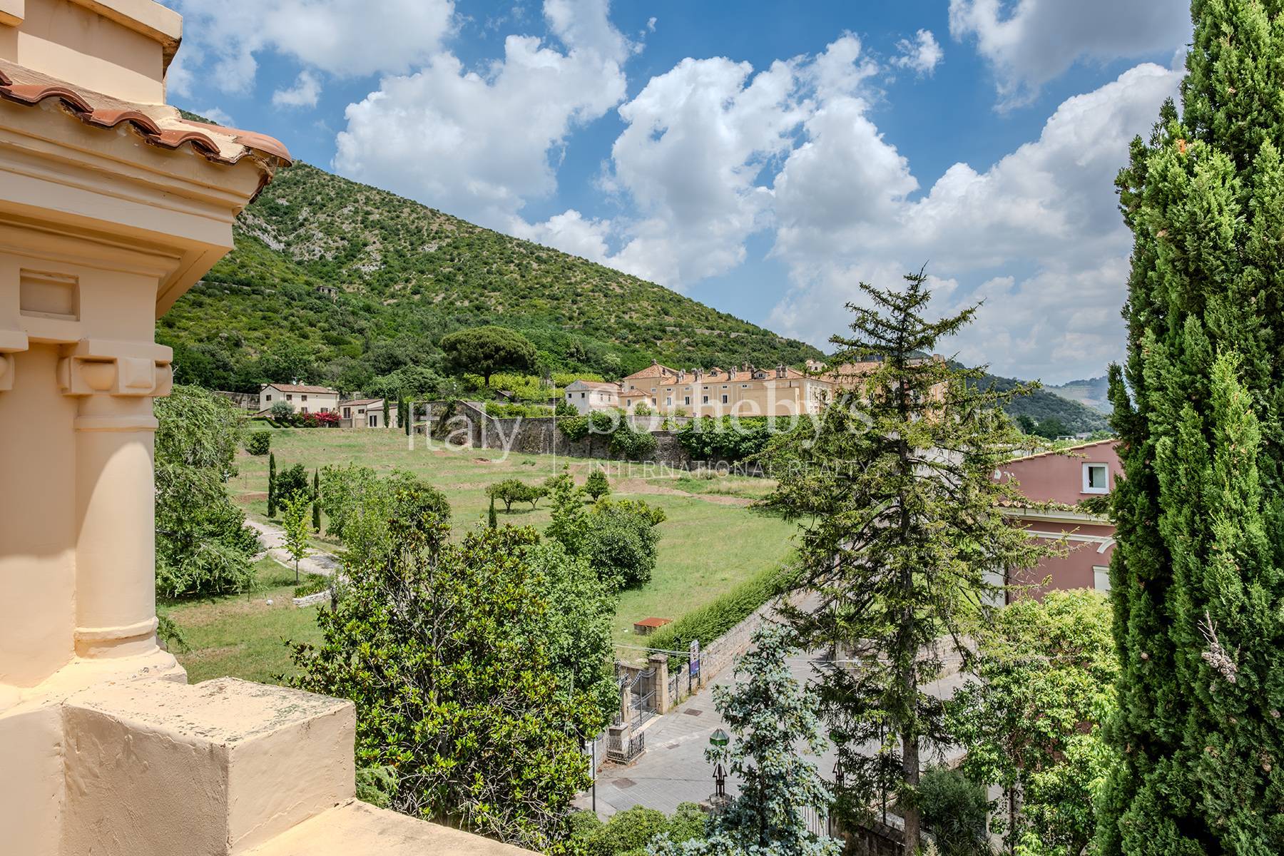  Elegant Liberty villa at Belvedere di San Leucio - 物件實景