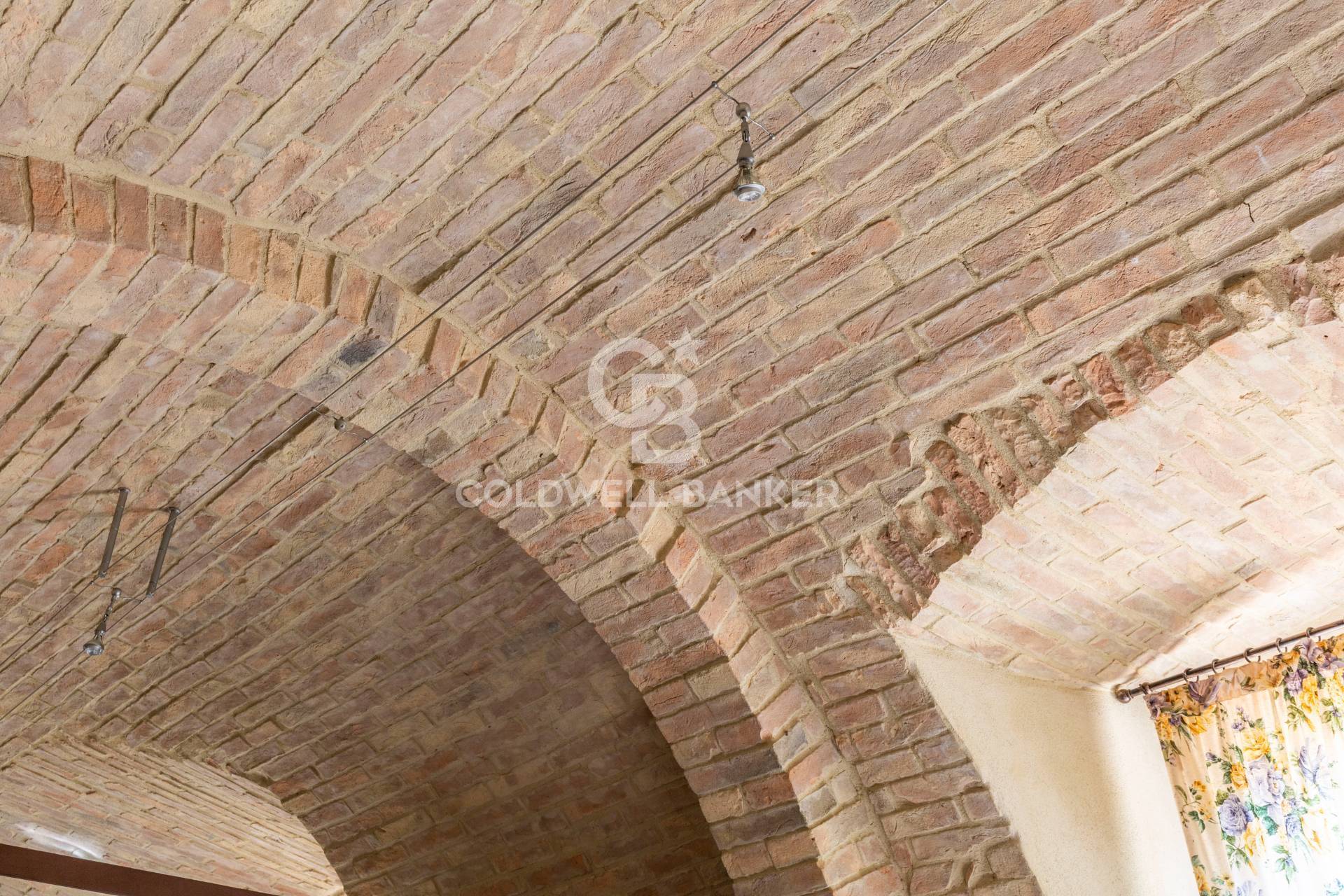 Sigillo, Perugia, 06028, IT, 4 Bedrooms Bedrooms, ,5 BathroomsBathrooms,Residential,For Sale,1908791