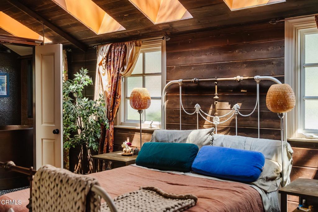 La Canada Flintridge, California, 91011, United States, 4 Bedrooms Bedrooms, ,3 BathroomsBathrooms,Residential,For Sale,1885342