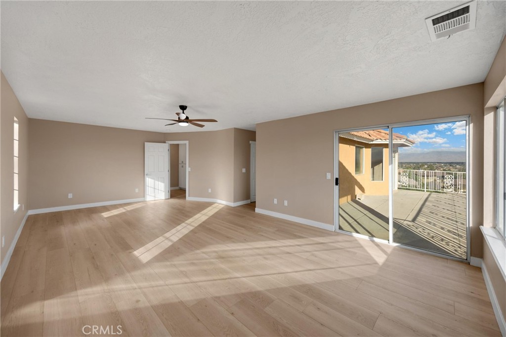 Apple Valley, California, 92307, United States, 5 Bedrooms Bedrooms, ,3 BathroomsBathrooms,Residential,For Sale,2005571