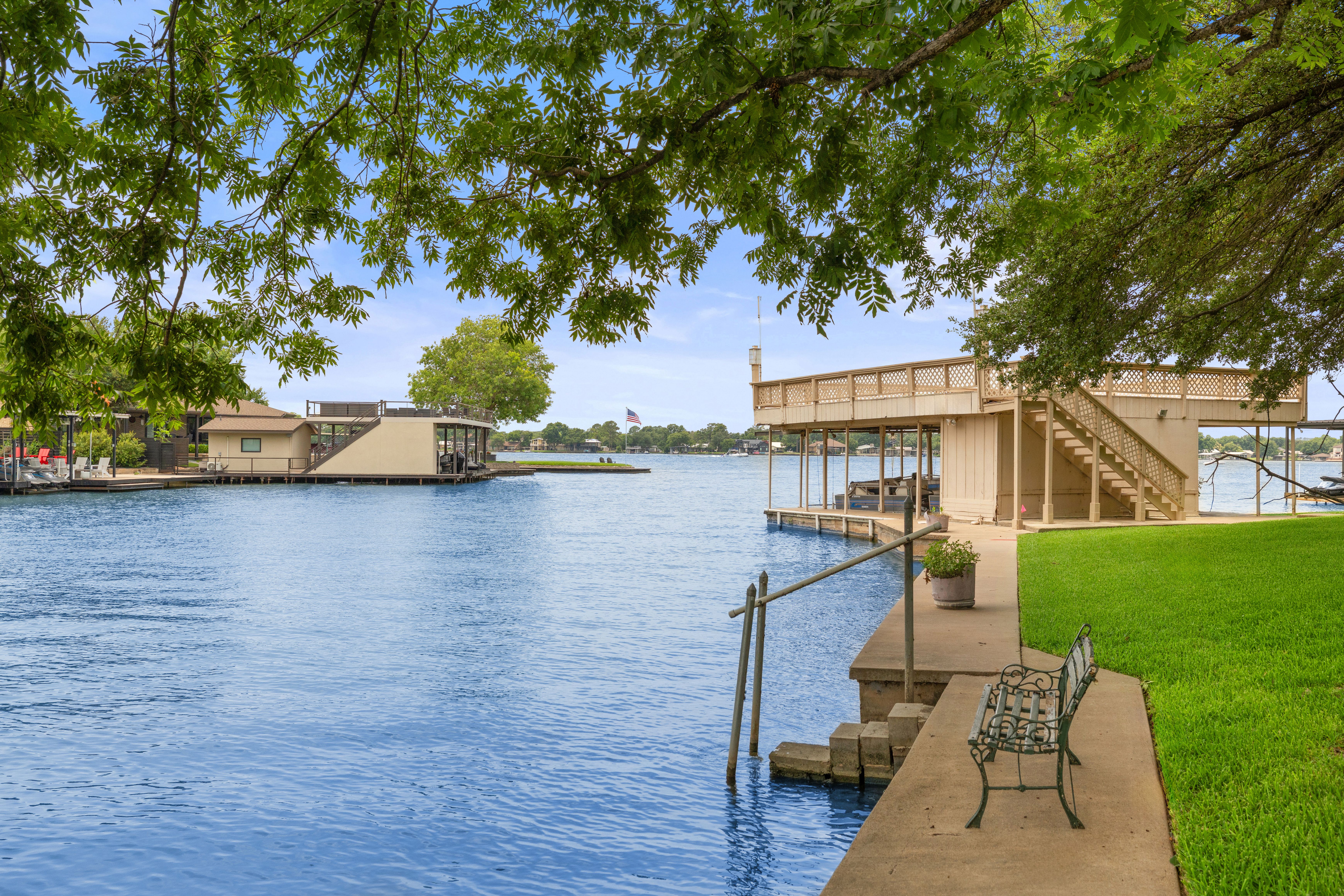  Prime Lake LBJ Waterfront Opportunity - 物件實景