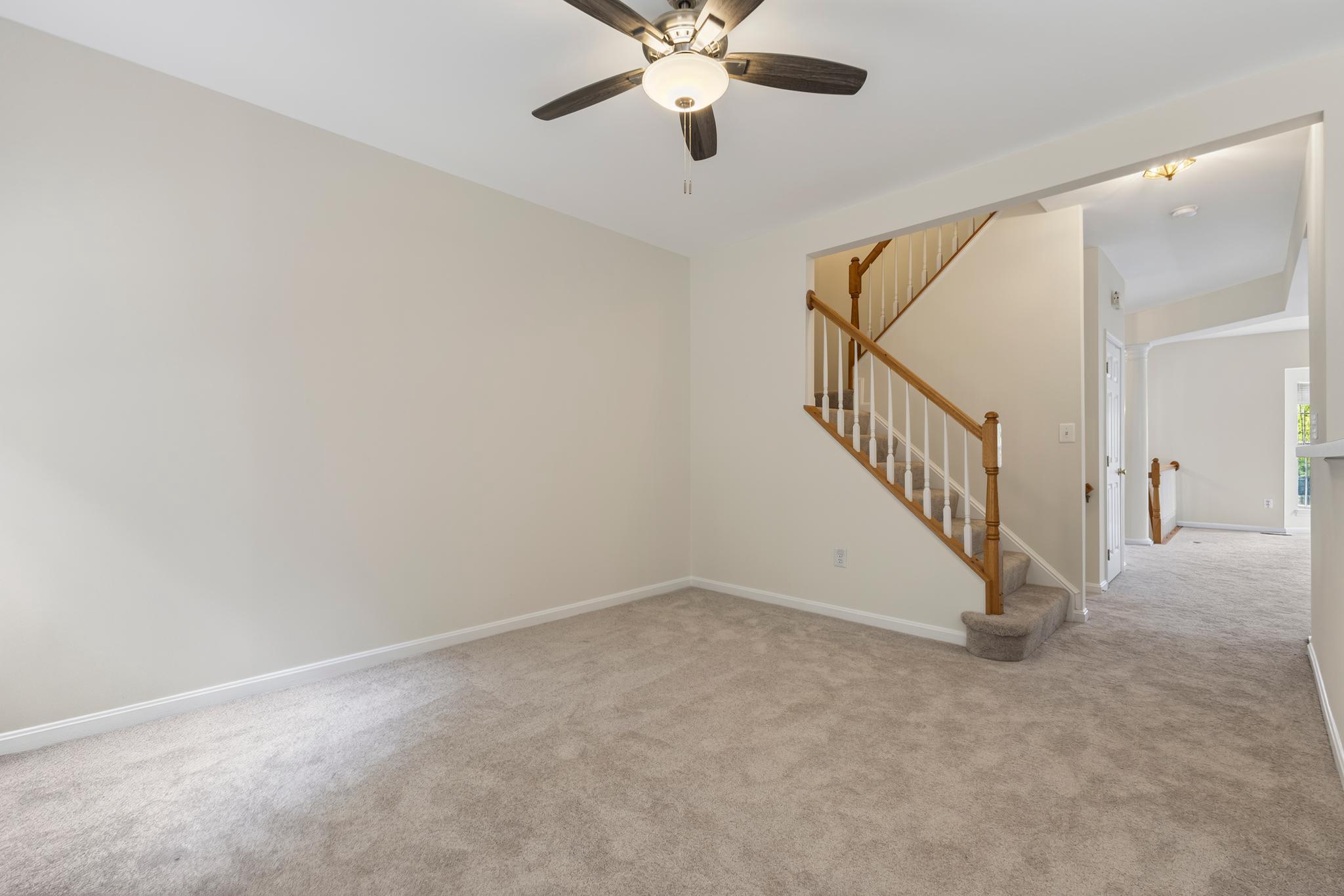  3009 Barden Oaks Court, Oakton, VA 22124 - 物件實景