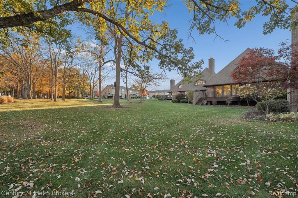 Grand Blanc, Michigan, 48439, United States, 3 Bedrooms Bedrooms, ,5 BathroomsBathrooms,Residential,For Sale,1986103