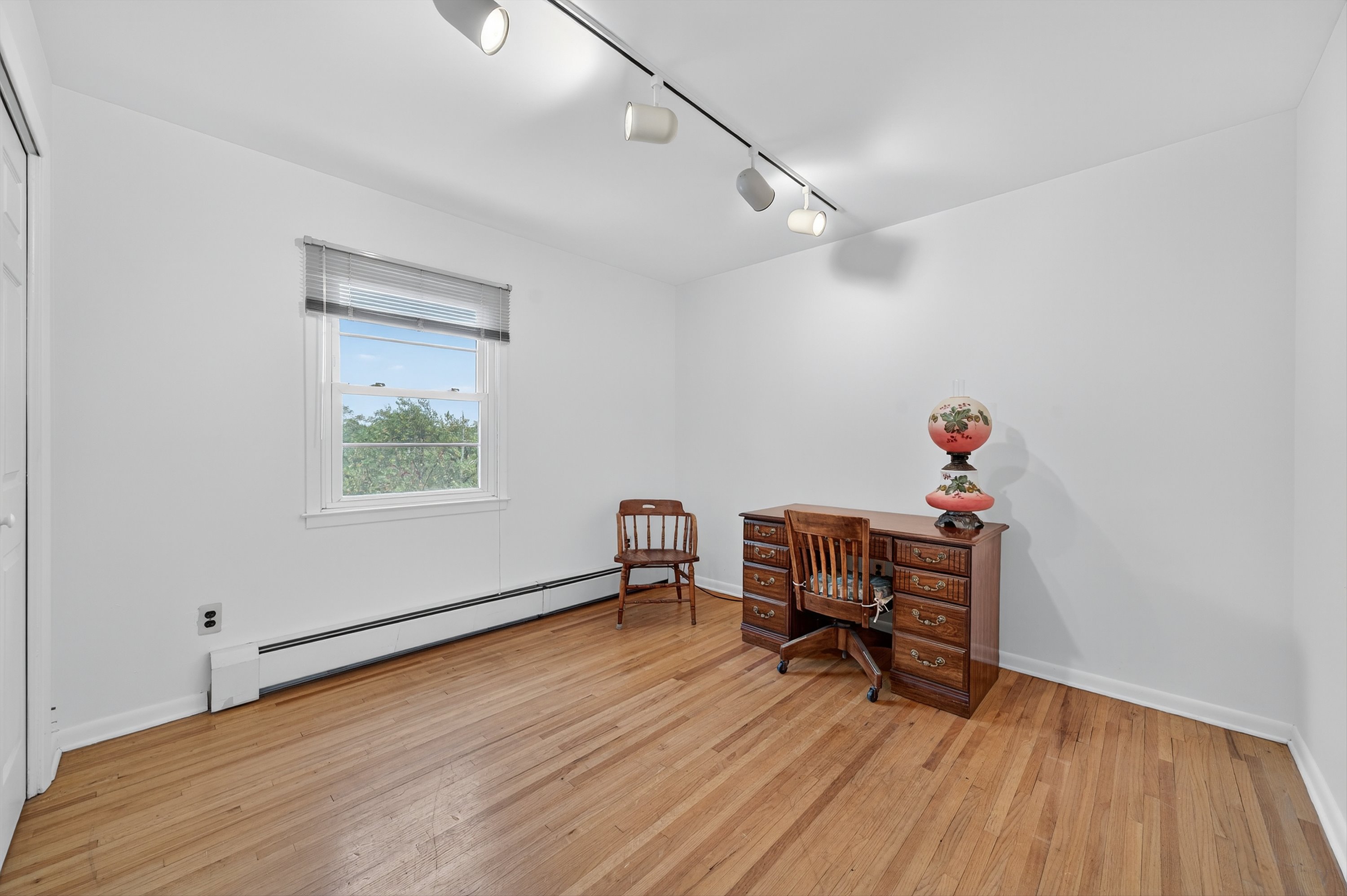 Monroe, New York, 10950, United States, 5 Bedrooms Bedrooms, ,3 BathroomsBathrooms,Residential,For Sale,1976155