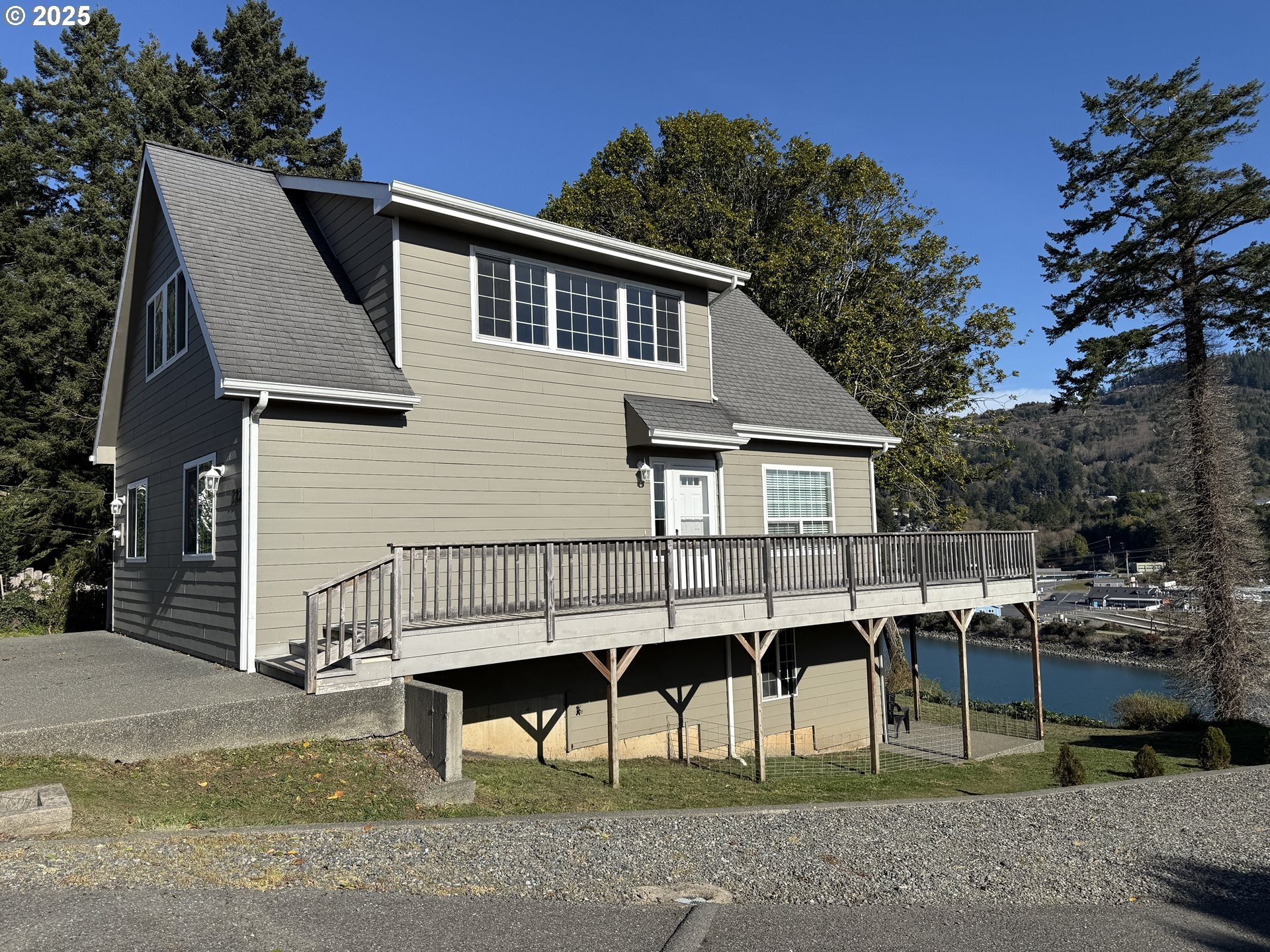 Brookings, Oregon, 97415, United States, 3 Bedrooms Bedrooms, ,2 BathroomsBathrooms,Residential,For Sale,1978372