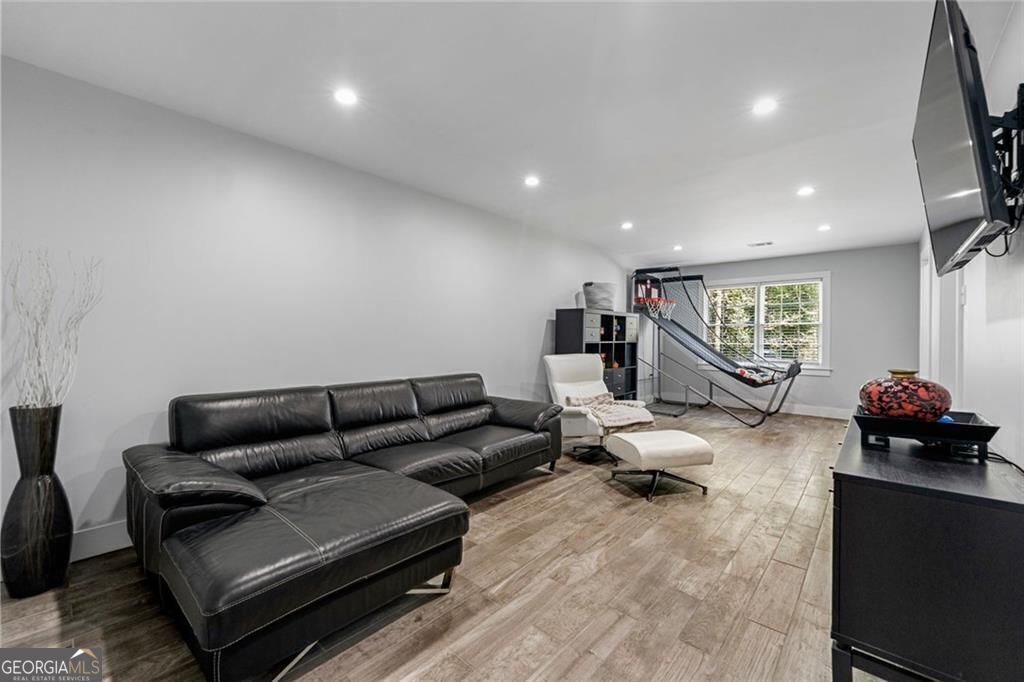 Stone Mountain, Georgia, 30087, United States, 4 Bedrooms Bedrooms, ,3 BathroomsBathrooms,Residential,For Sale,1933844