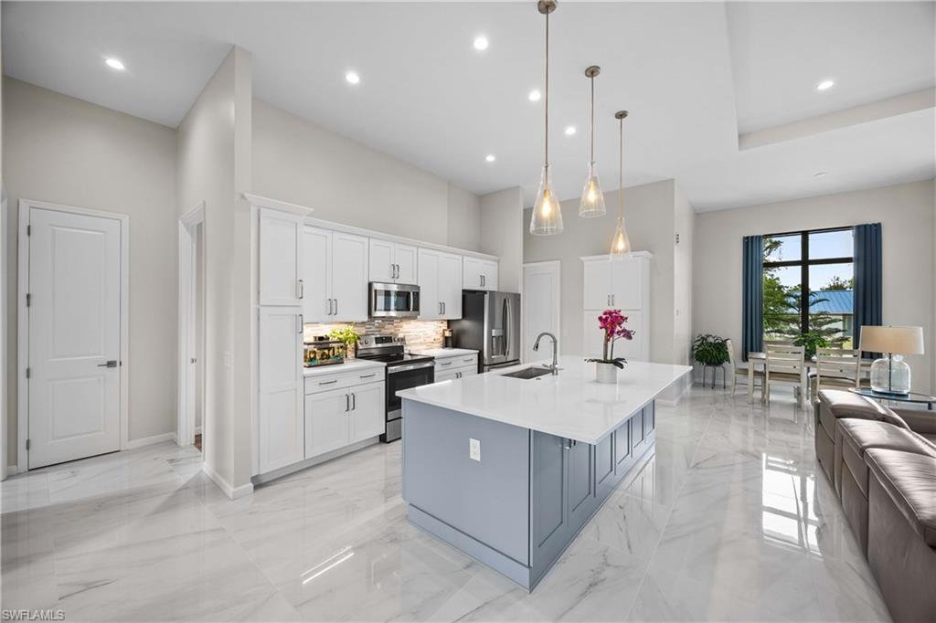 Bonita Springs, Florida, 34135, United States, 4 Bedrooms Bedrooms, ,2 BathroomsBathrooms,Residential,For Sale,1991686