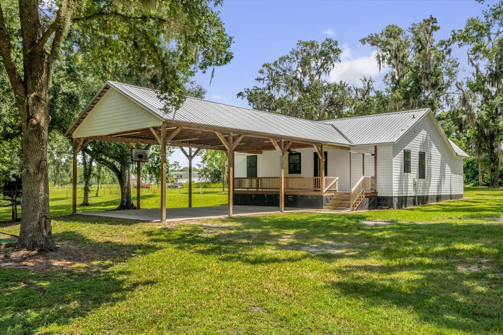 Lakeland, Florida, 33809, United States, 3 Bedrooms Bedrooms, ,2 BathroomsBathrooms,Residential,For Sale,1925749