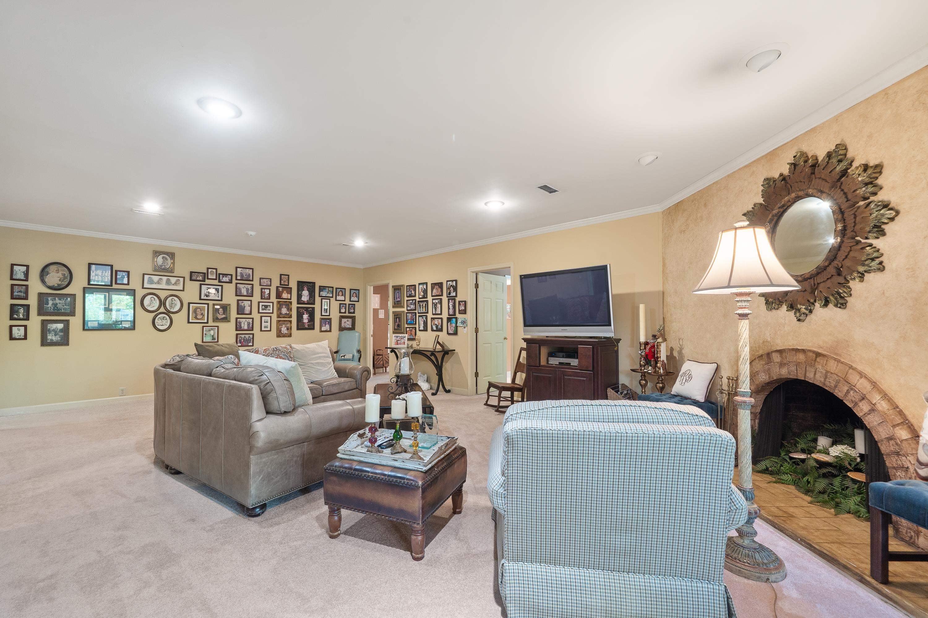 Greensboro, Georgia, 30642, United States, 4 Bedrooms Bedrooms, ,4 BathroomsBathrooms,Residential,For Sale,1849801