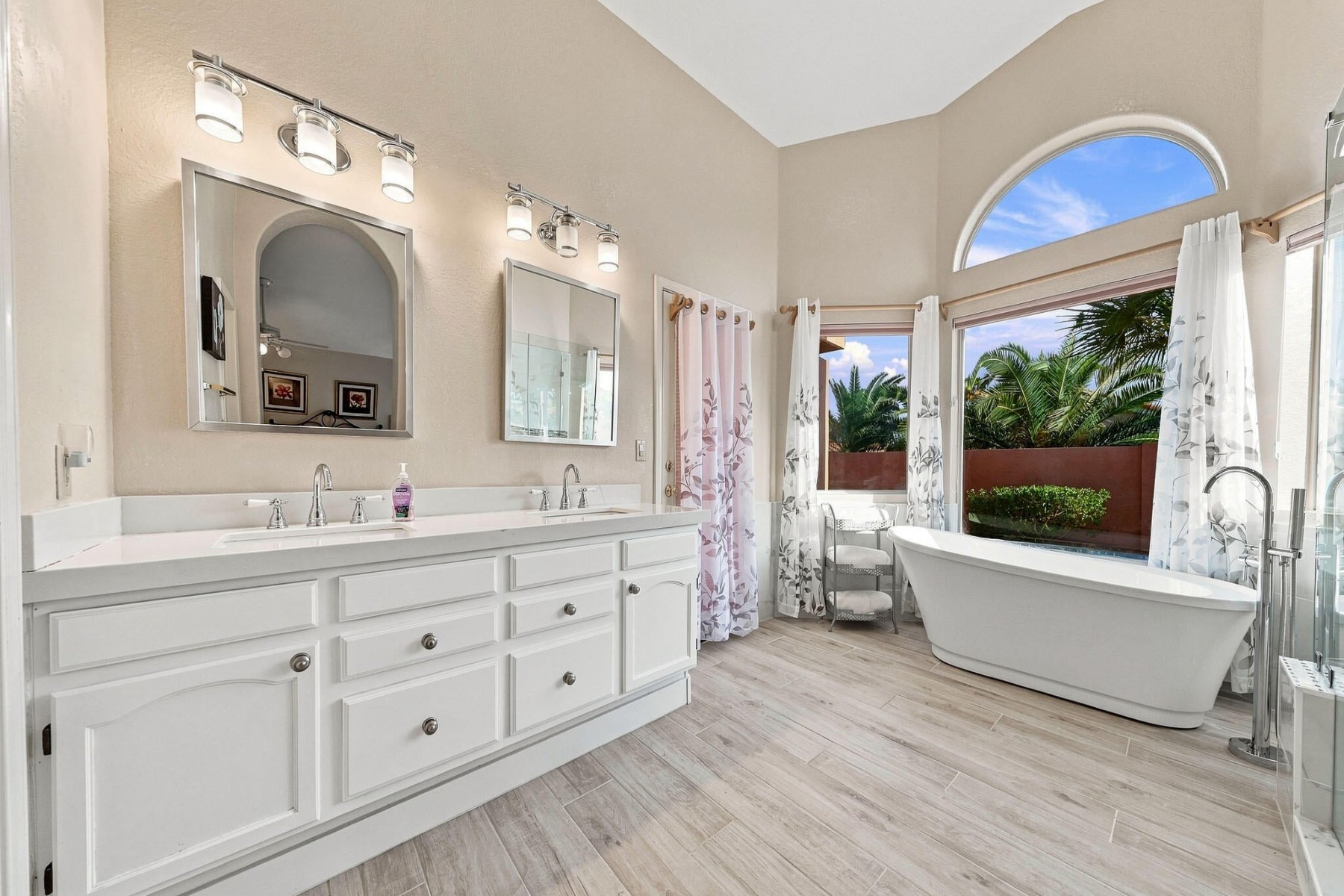  9513 E Presidio Road  Scottsdale, AZ - 物件實景
