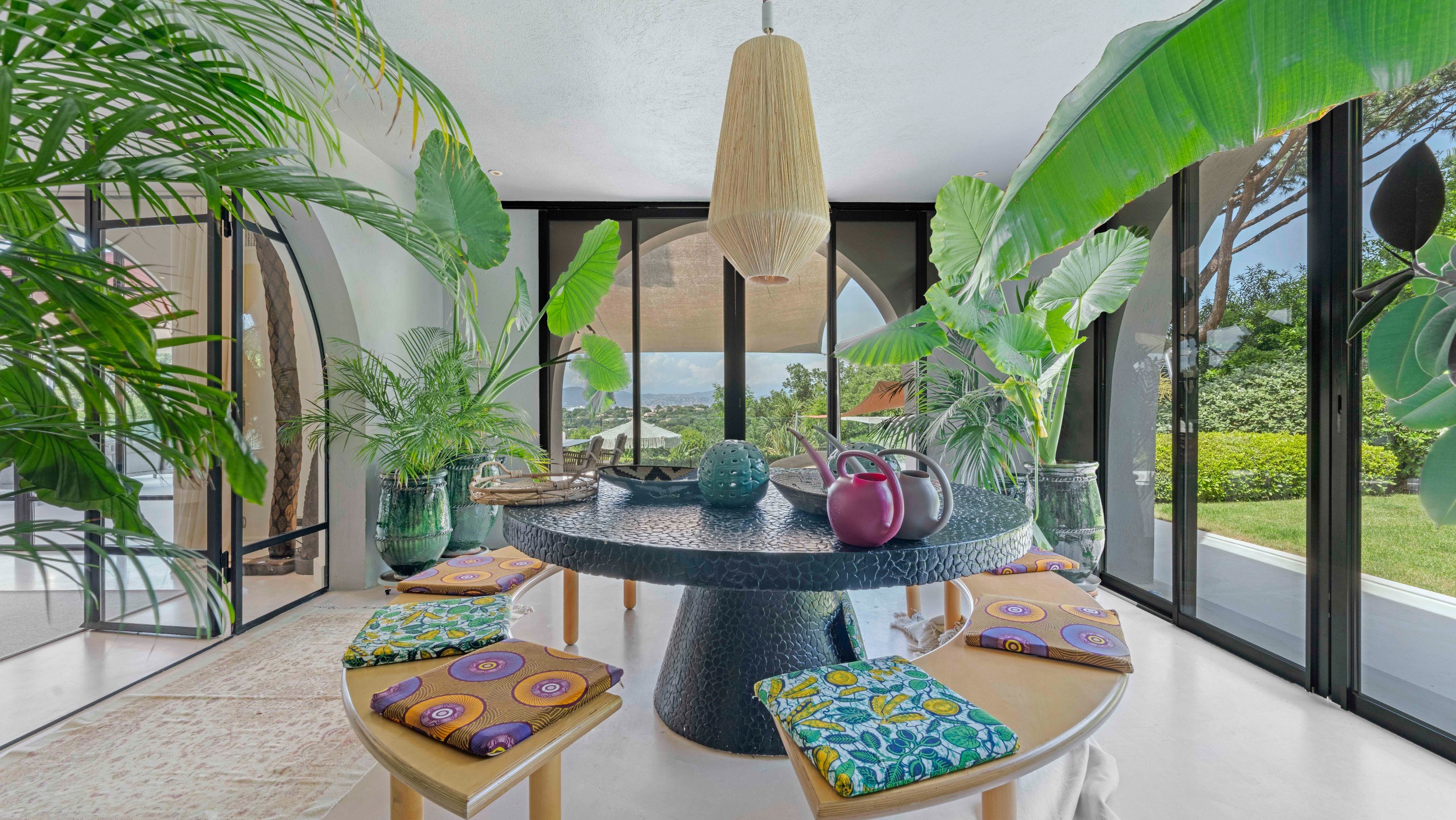  Contemporary sea view villa with 7 suites, pool & Spa for sale in Ramatuelle - 物件實景
