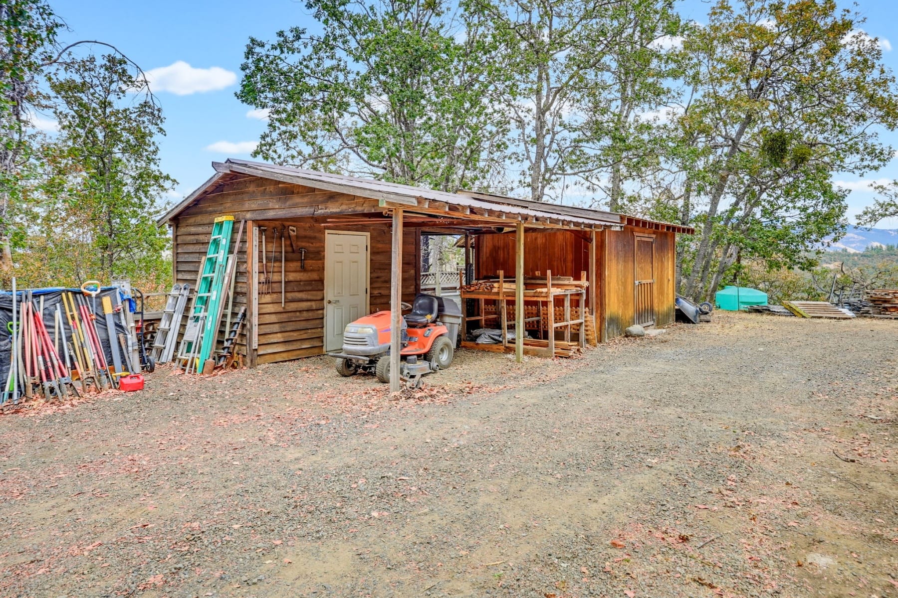  2590 Siskiyou Highway Ashland, OR 97520 - 物件實景