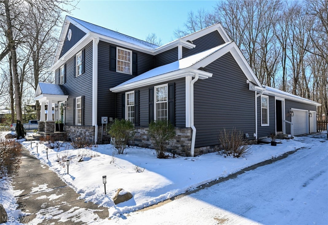 Massillon, Ohio, 44646, United States, 5 Bedrooms Bedrooms, ,4 BathroomsBathrooms,Residential,For Sale,2012066