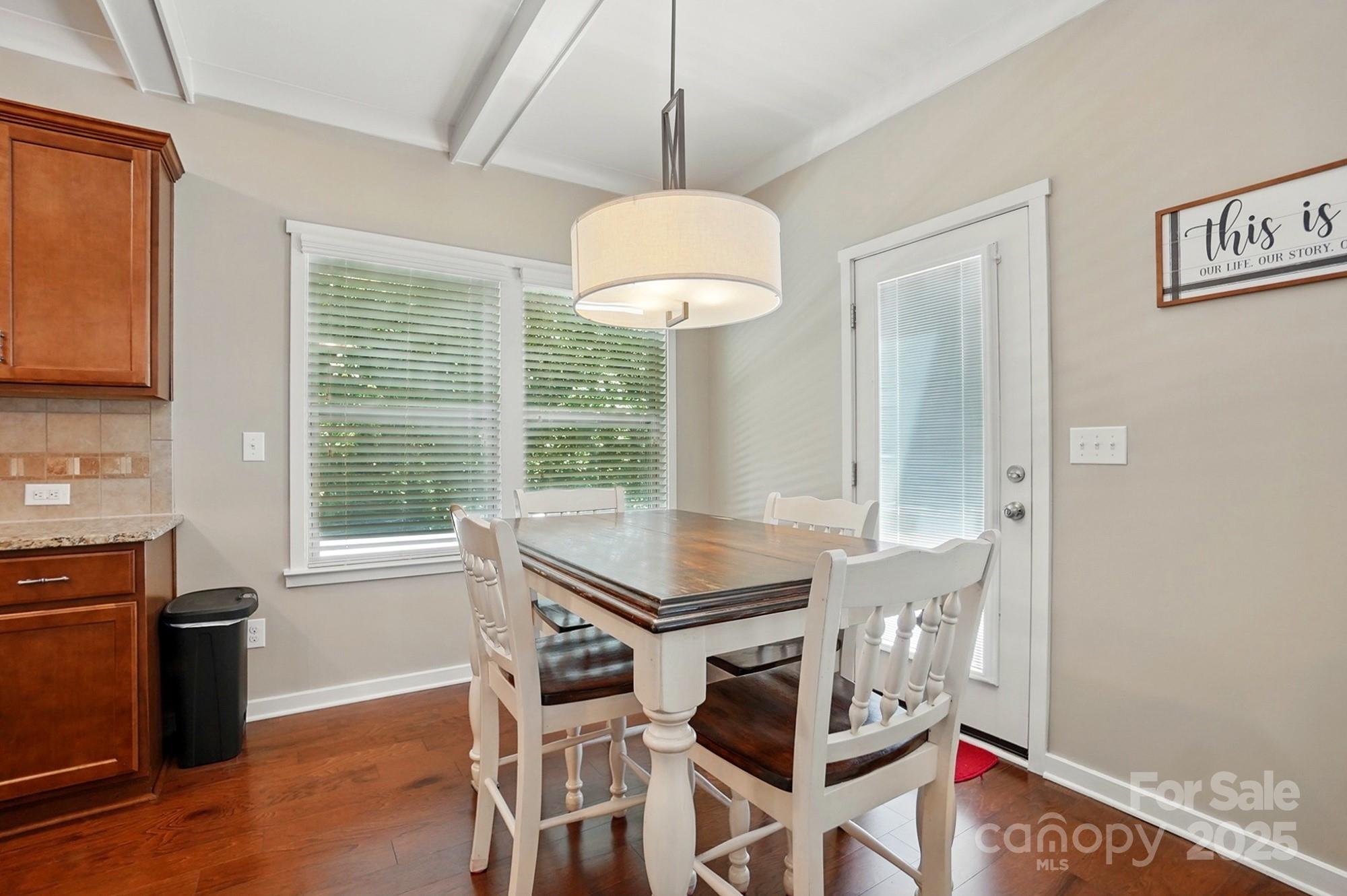 Fort Mill, South Carolina, 29707, United States, 5 Bedrooms Bedrooms, ,4 BathroomsBathrooms,Residential,For Sale,1840064