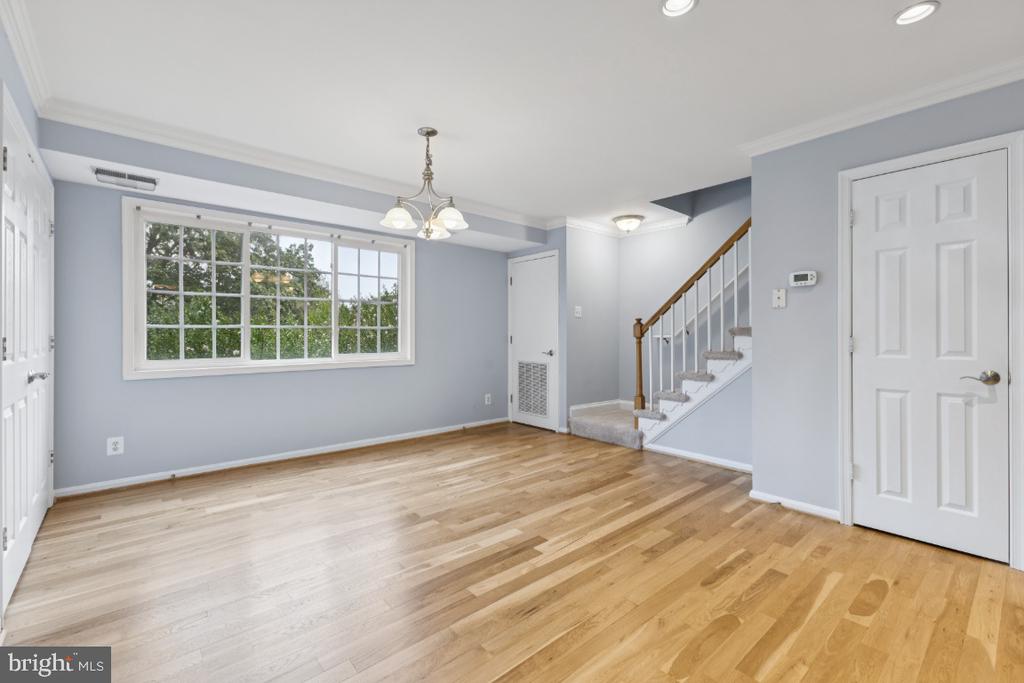 Alexandria, Virginia, 22304, United States, 3 Bedrooms Bedrooms, ,3 BathroomsBathrooms,Residential,For Sale,1980099