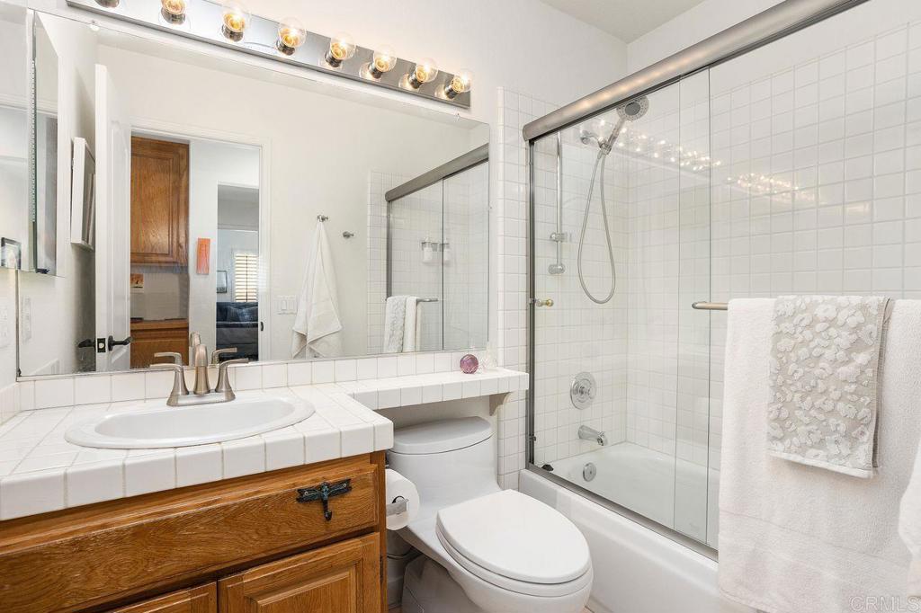 San Marcos, California, 92078, United States, 2 Bedrooms Bedrooms, ,2 BathroomsBathrooms,Residential,For Sale,1865602
