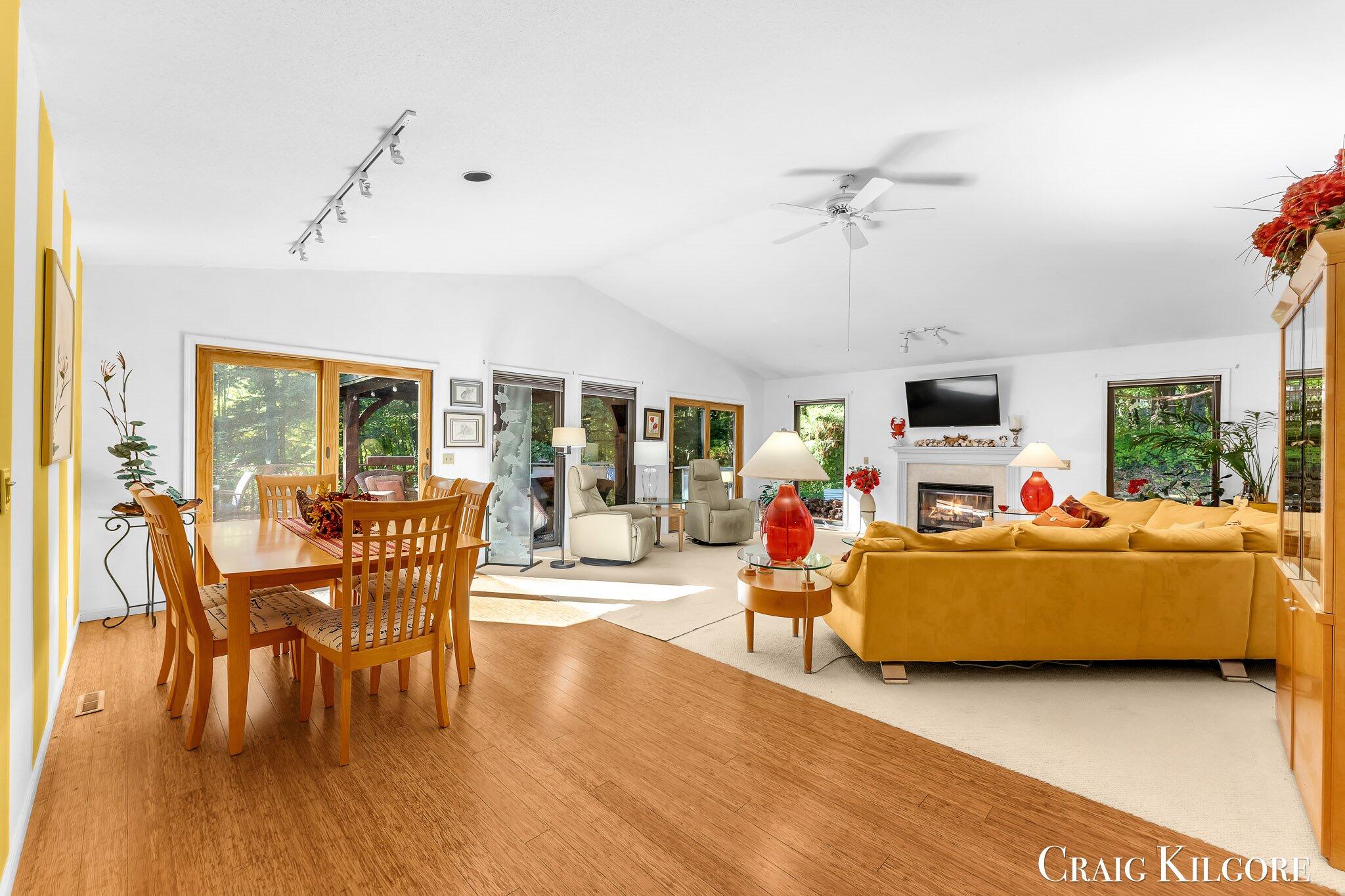 Spring Lake, Michigan, 49456, United States, 2 Bedrooms Bedrooms, ,3 BathroomsBathrooms,Residential,For Sale,2003157