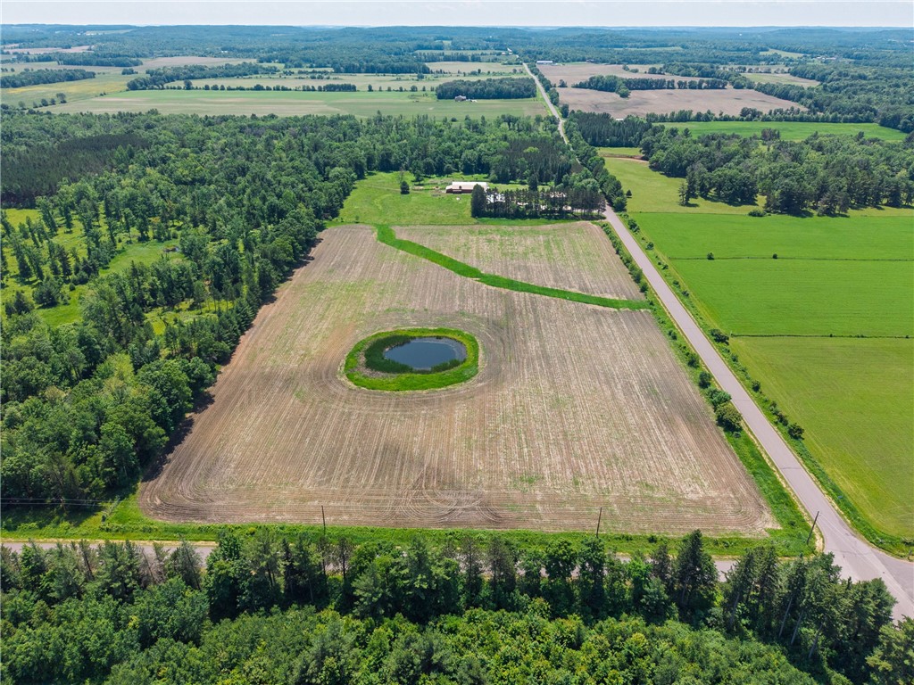 Cadott, Wisconsin, 54727, United States, 4 Bedrooms Bedrooms, ,3 BathroomsBathrooms,Residential,For Sale,1990945