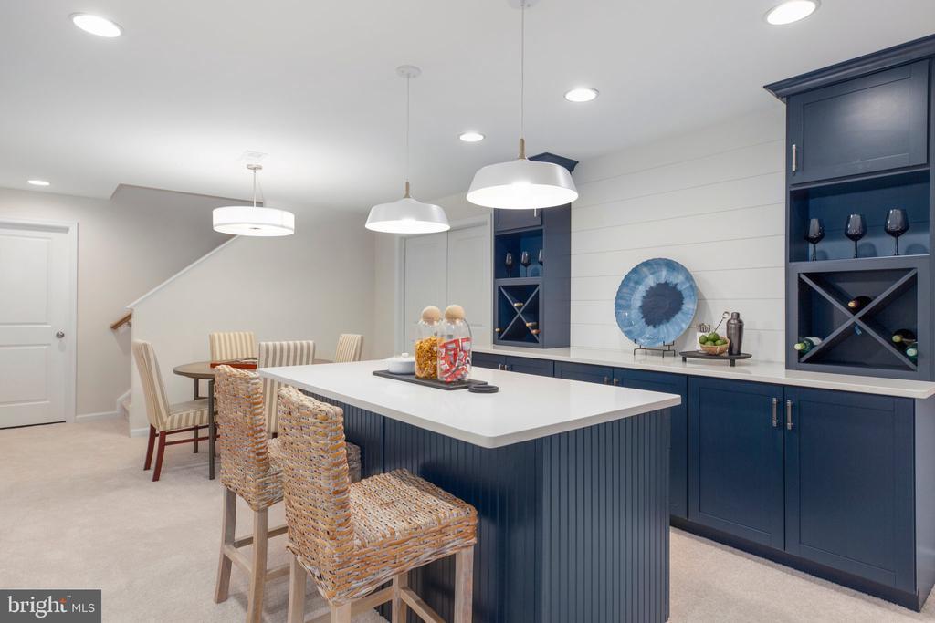 Fredericksburg, Virginia, 22408, United States, 3 Bedrooms Bedrooms, ,4 BathroomsBathrooms,Residential,For Sale,1850109