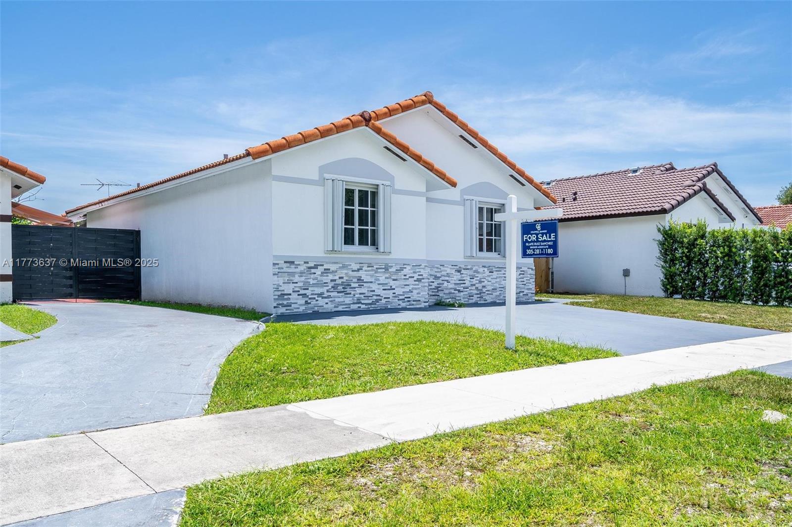 Miami, Florida, 33177, United States, 3 Bedrooms Bedrooms, ,2 BathroomsBathrooms,Residential,For Sale,1754323