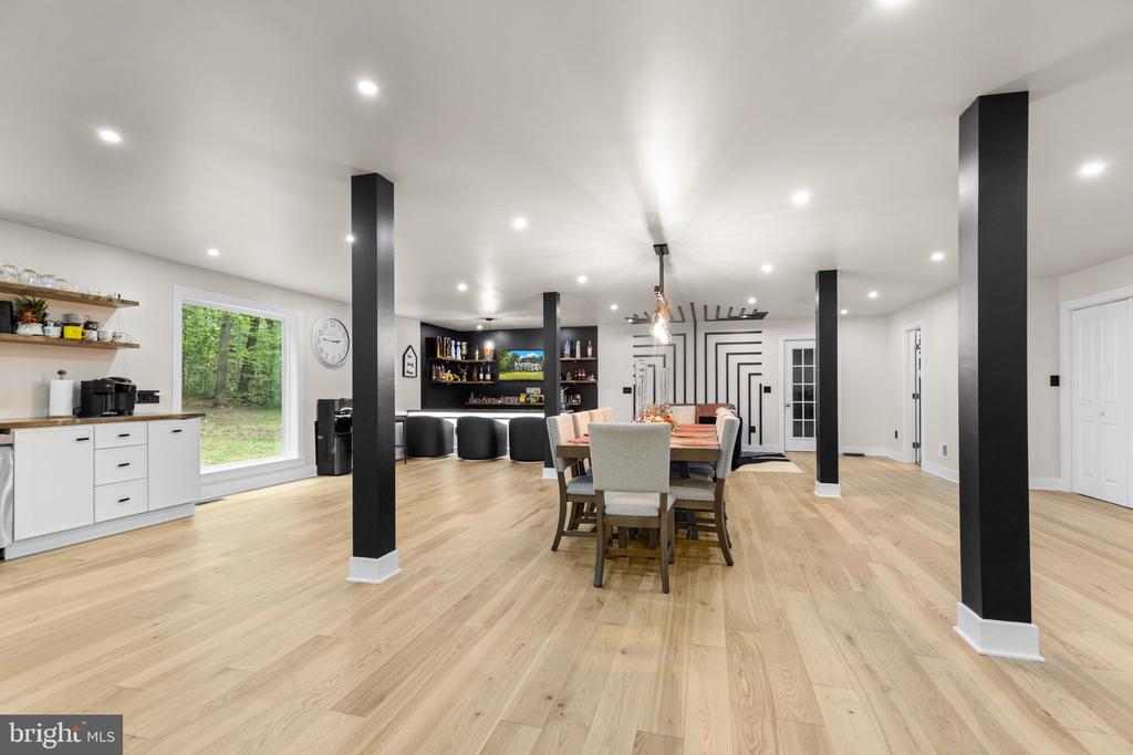 Spotsylvania, Virginia, 22551, United States, 4 Bedrooms Bedrooms, ,4 BathroomsBathrooms,Residential,For Sale,1981992