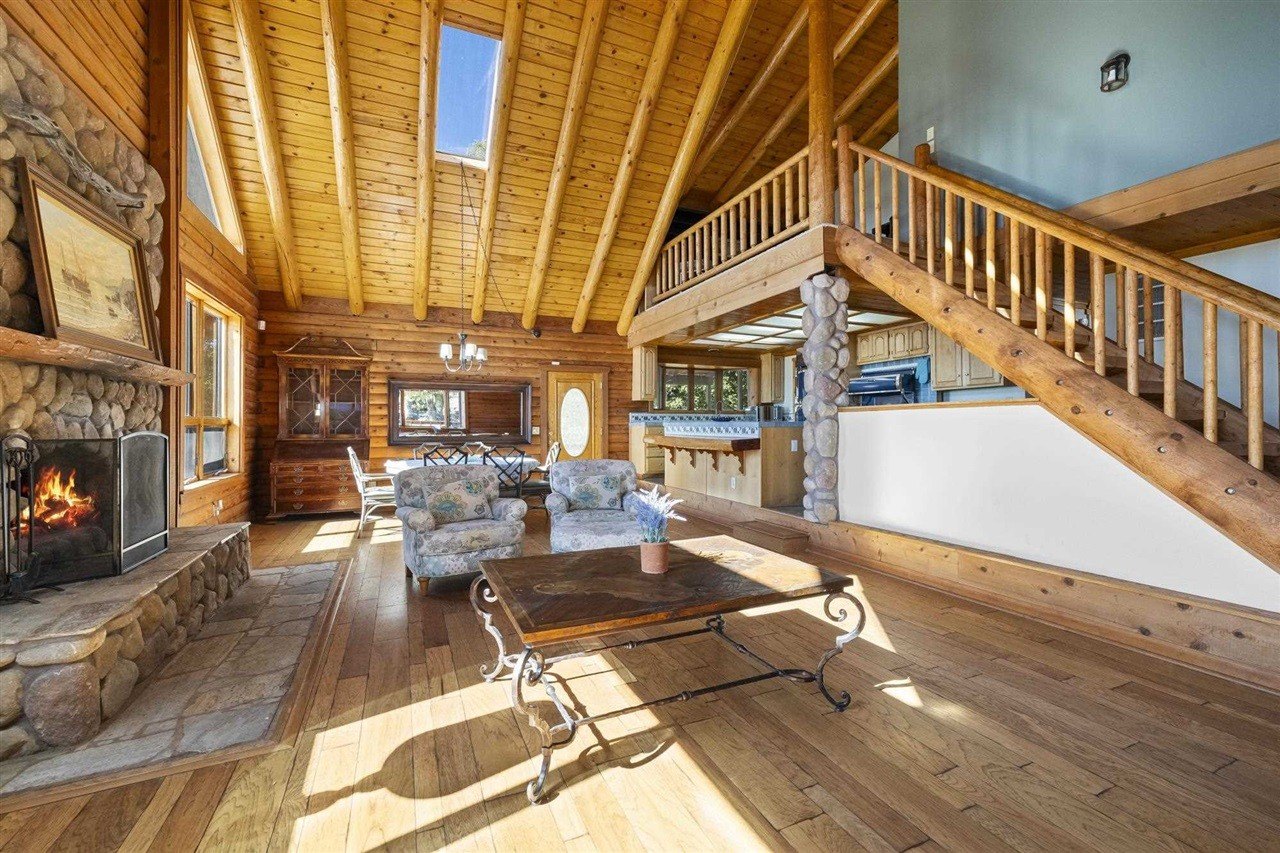 Sonora, California, 95370, United States, 4 Bedrooms Bedrooms, ,3 BathroomsBathrooms,Residential,For Sale,1793029