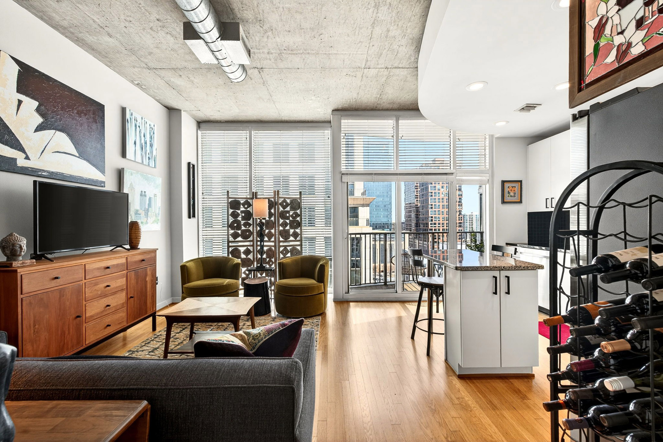  Light-filled Condo Perched Above Peachtree Street in Midtown - 物件實景