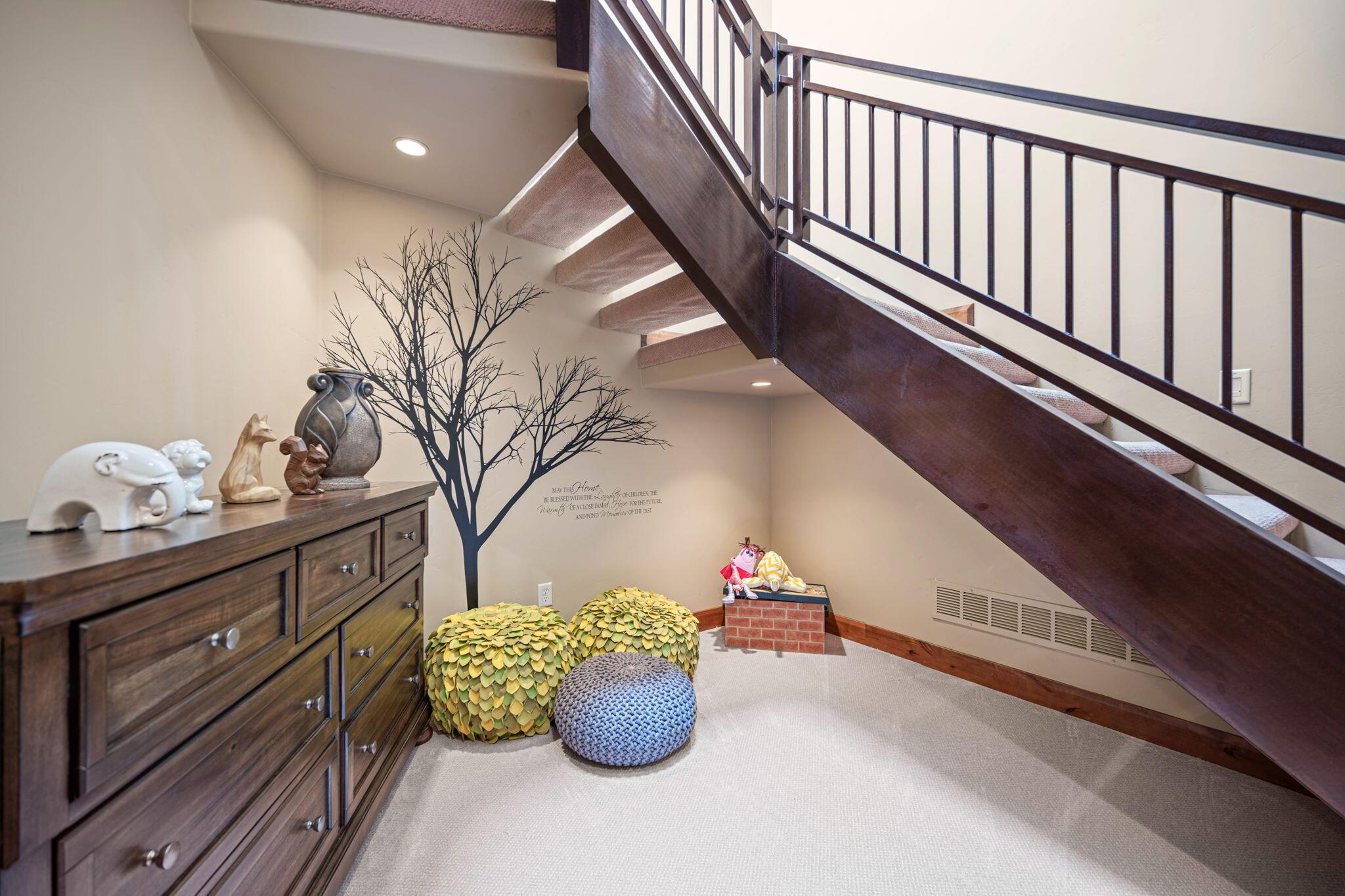 St George, Utah, 84770, United States, 6 Bedrooms Bedrooms, ,7 BathroomsBathrooms,Residential,For Sale,2049159