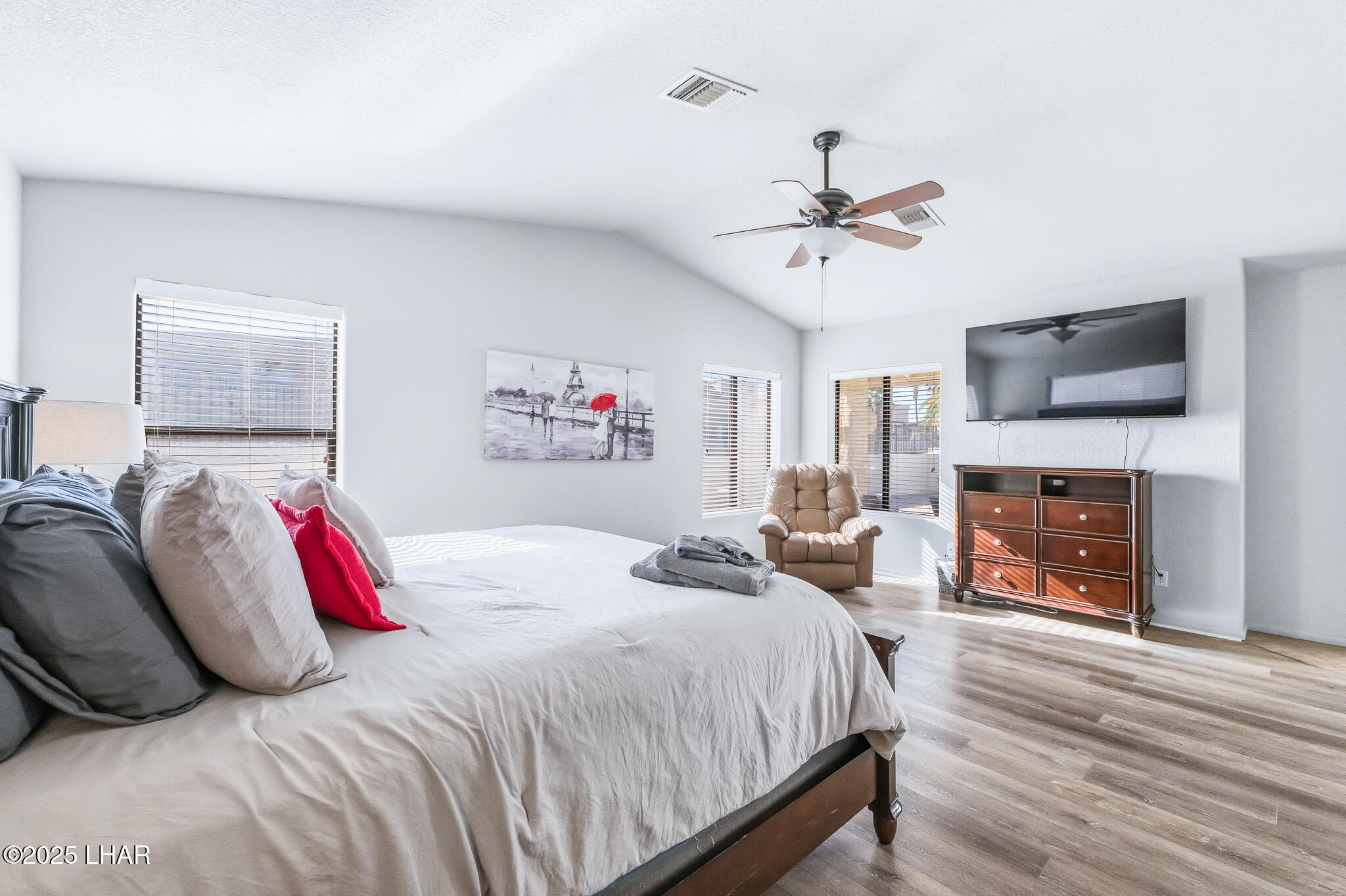 Lake Havasu City, Arizona, 86404, United States, 4 Bedrooms Bedrooms, ,2 BathroomsBathrooms,Residential,For Sale,2002177