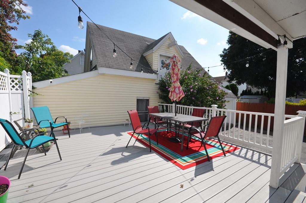 Medford, Massachusetts, 02155, United States, 4 Bedrooms Bedrooms, ,2 BathroomsBathrooms,Residential,For Sale,1980645