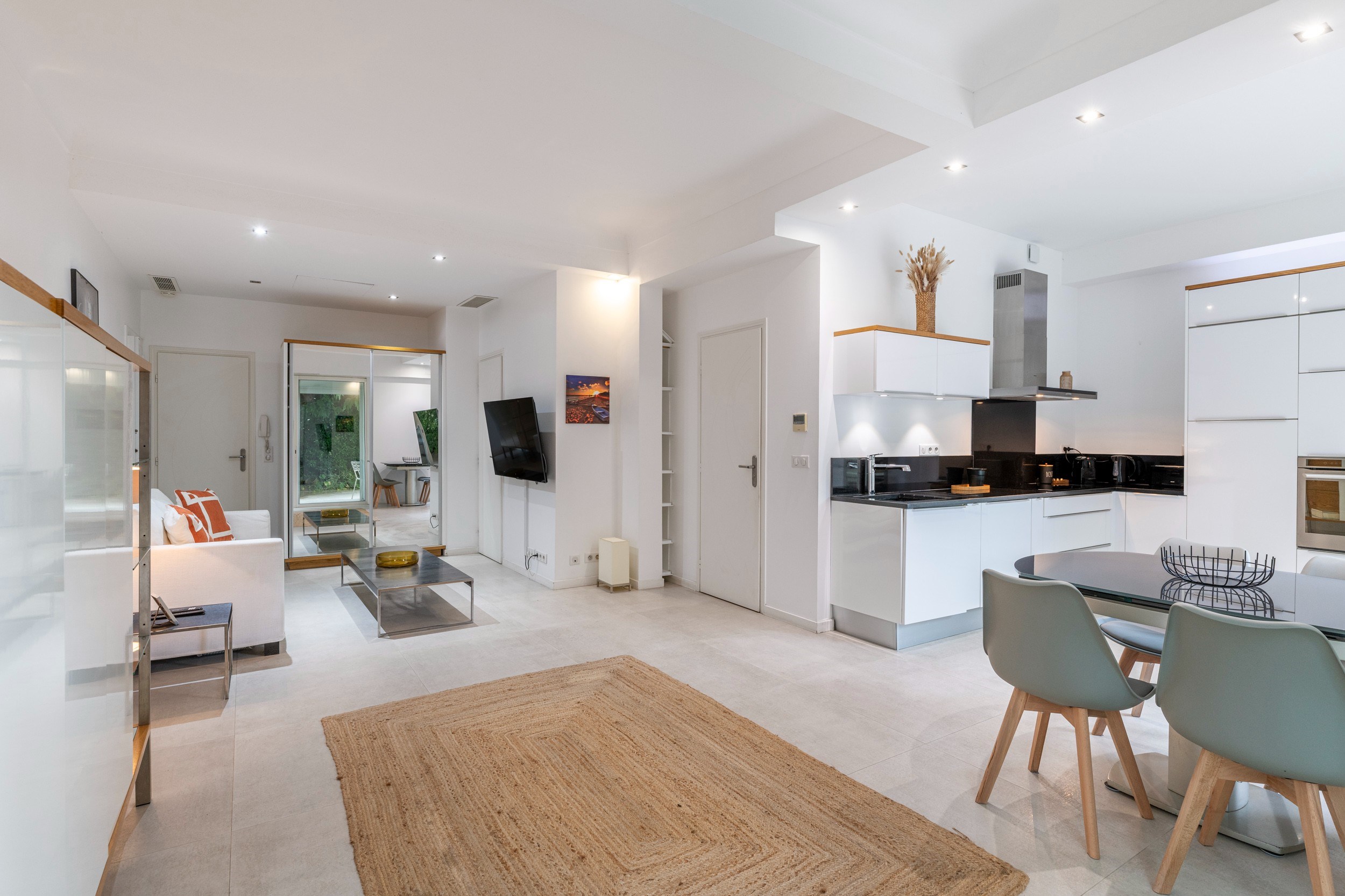  Luxury garden apartment for sale in Pointe Croisette, Cannes - 物件實景