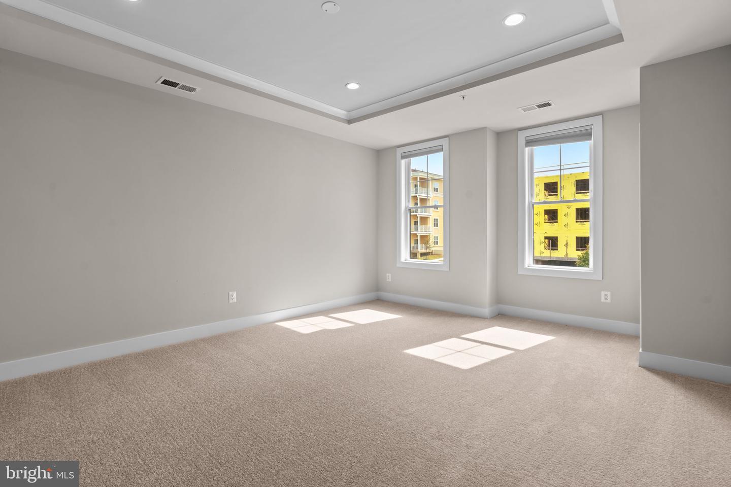 Ellicott City, Maryland, 21042, United States, 3 Bedrooms Bedrooms, ,4 BathroomsBathrooms,Residential,For Sale,1933185