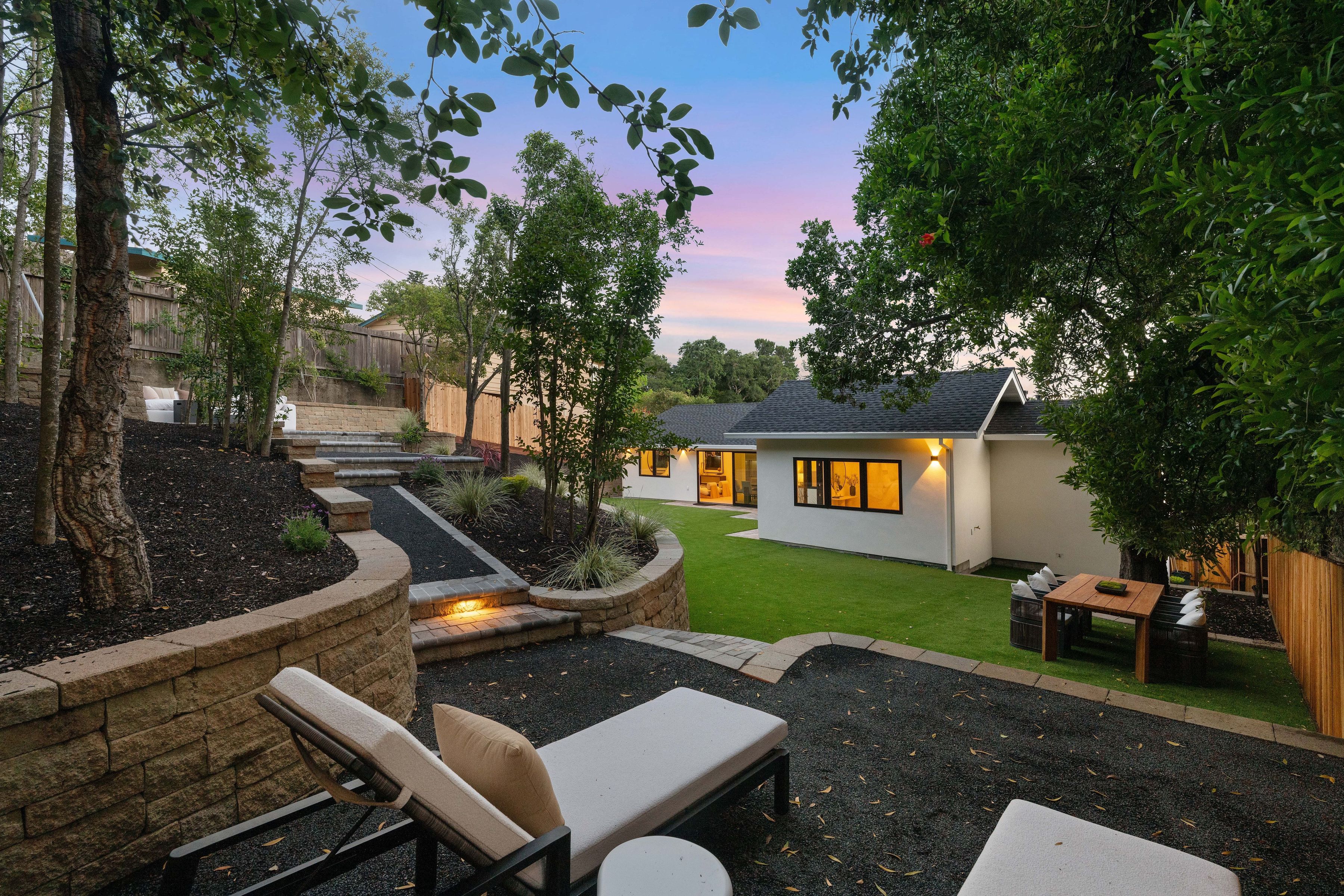  Spectacular Newly Developed Home - 物件實景