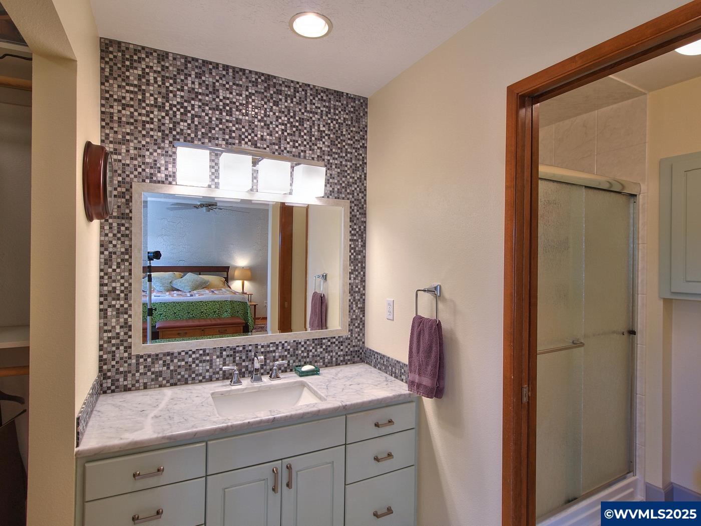 Portland, Oregon, 97229, United States, 4 Bedrooms Bedrooms, ,3 BathroomsBathrooms,Residential,For Sale,1958422