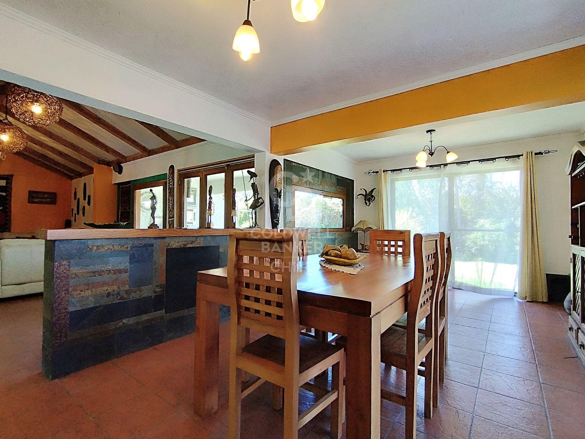 Lampa, Chile, 7 Bedrooms Bedrooms, ,5 BathroomsBathrooms,Residential,For Sale,1751708