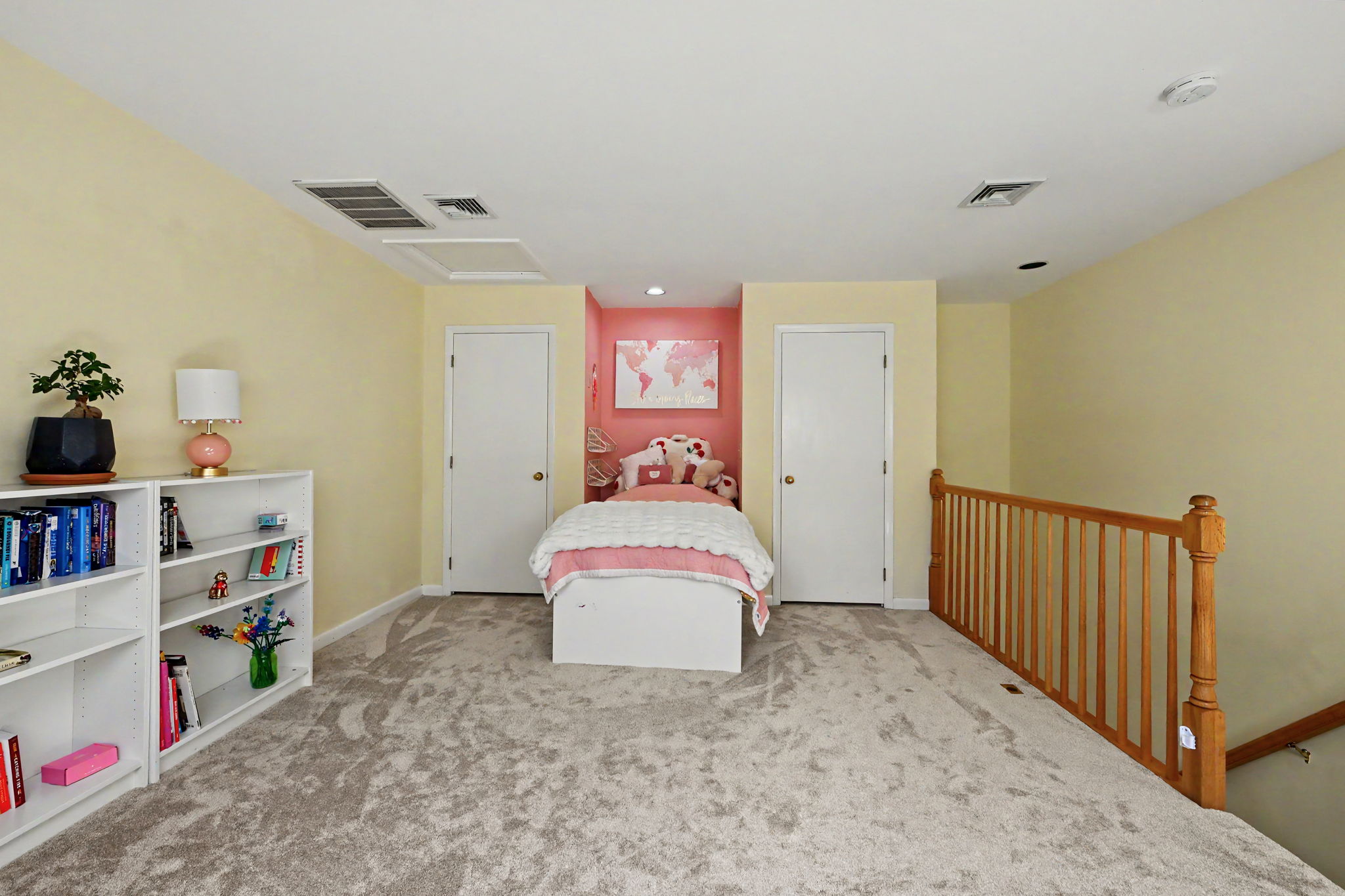  2435 Bedford Street - 物件實景