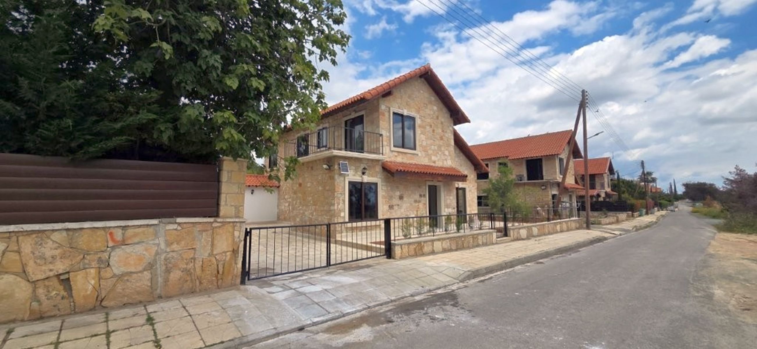  Four Bedroom Country Style Villa in Limassol Suburb - 物件實景